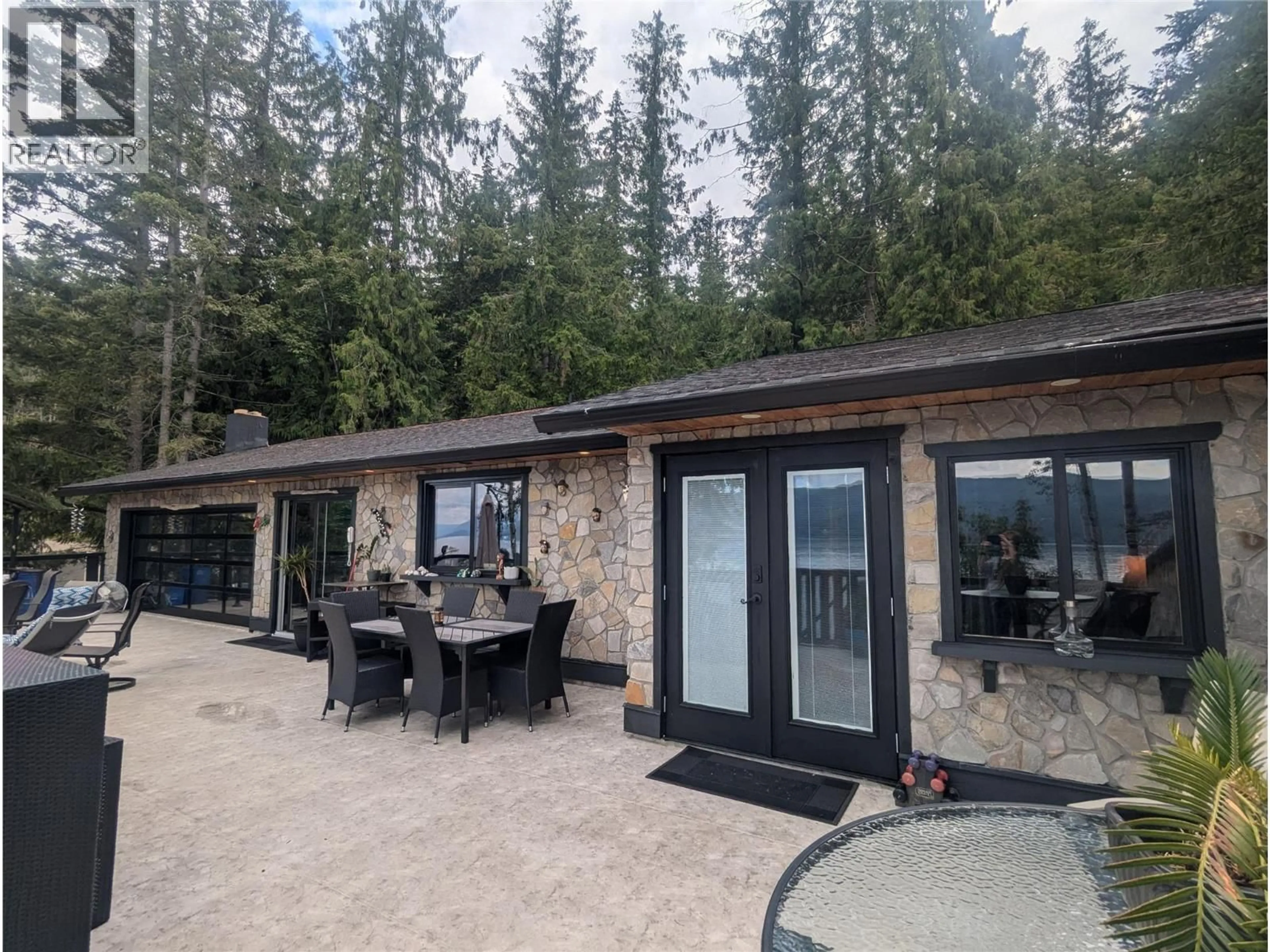 Patio, unknown for 7780 BENTLEY ROAD, Anglemont British Columbia V0E1M8