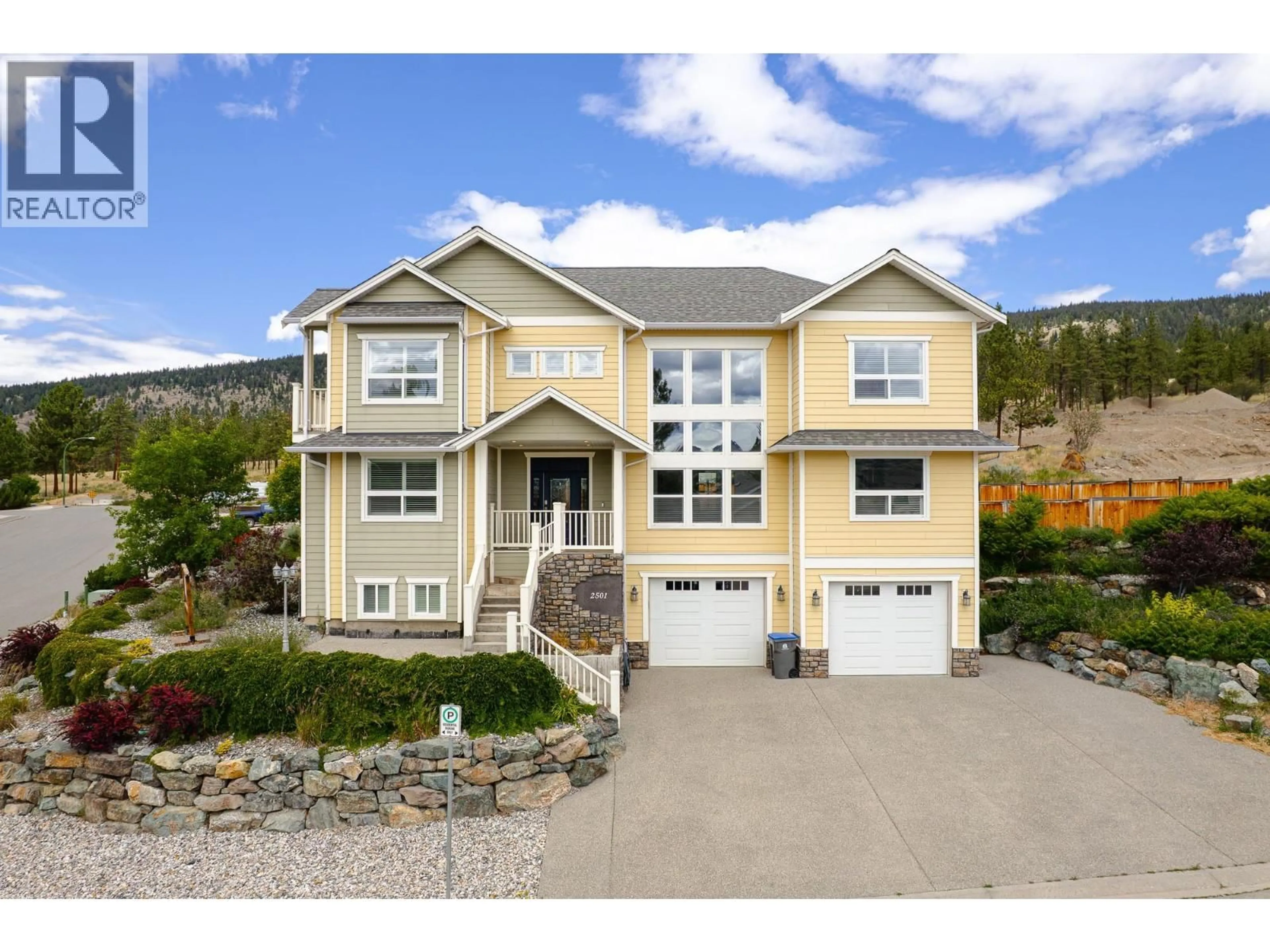Home with vinyl exterior material, unknown for 2501 BREMNER AVENUE, Merritt British Columbia V1K1L7