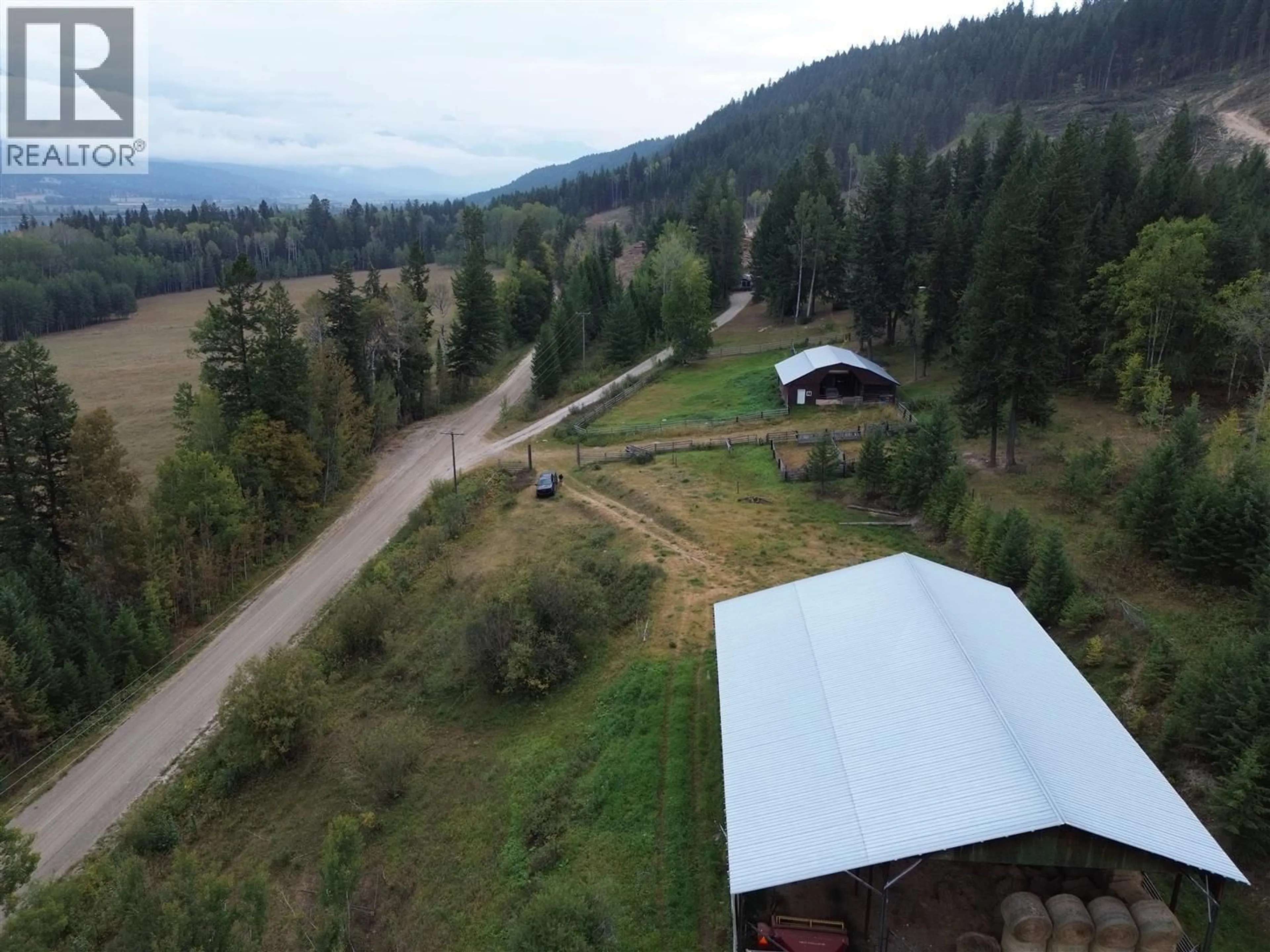 A pic from outside/outdoor area/front of a property/back of a property/a pic from drone, mountain view for 3918 SANBORN ROAD, Parson British Columbia V0A1L0