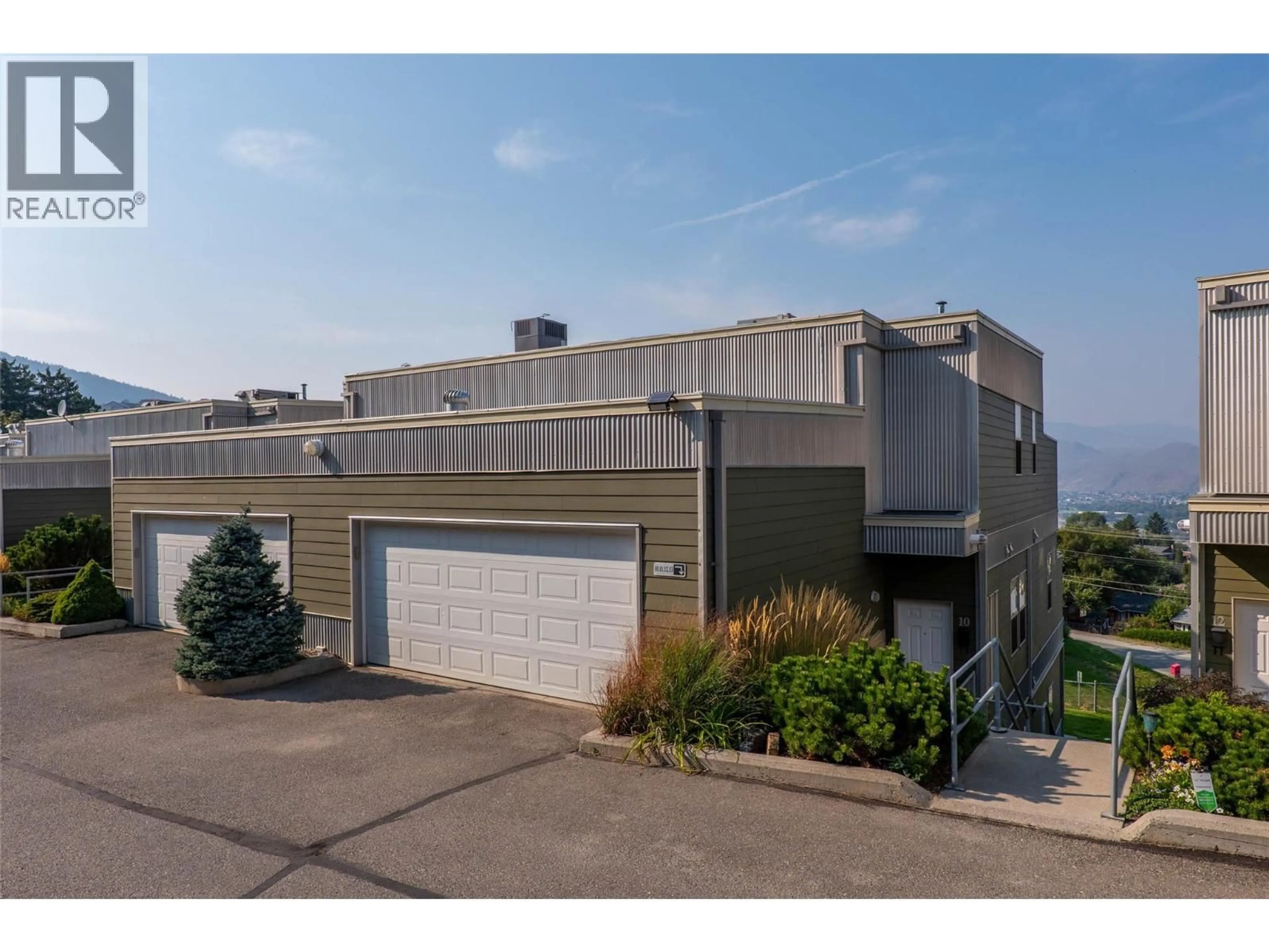 Unknown for 10 - 445 DALGLEISH DRIVE, Kamloops British Columbia V2C6C7