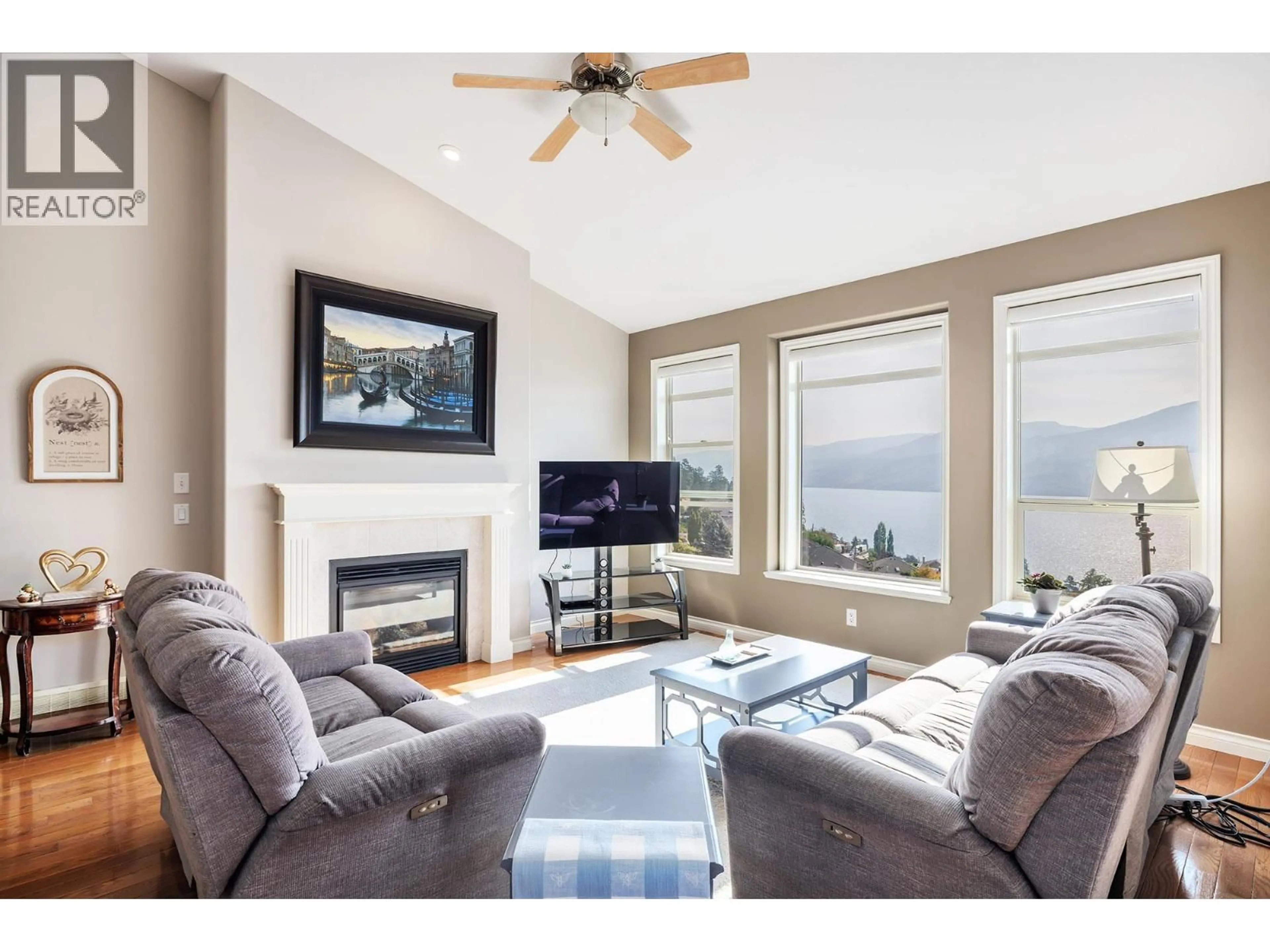 Living room with furniture, unknown for 229 - 5165 TREPANIER BENCH ROAD, Peachland British Columbia V0H1X2