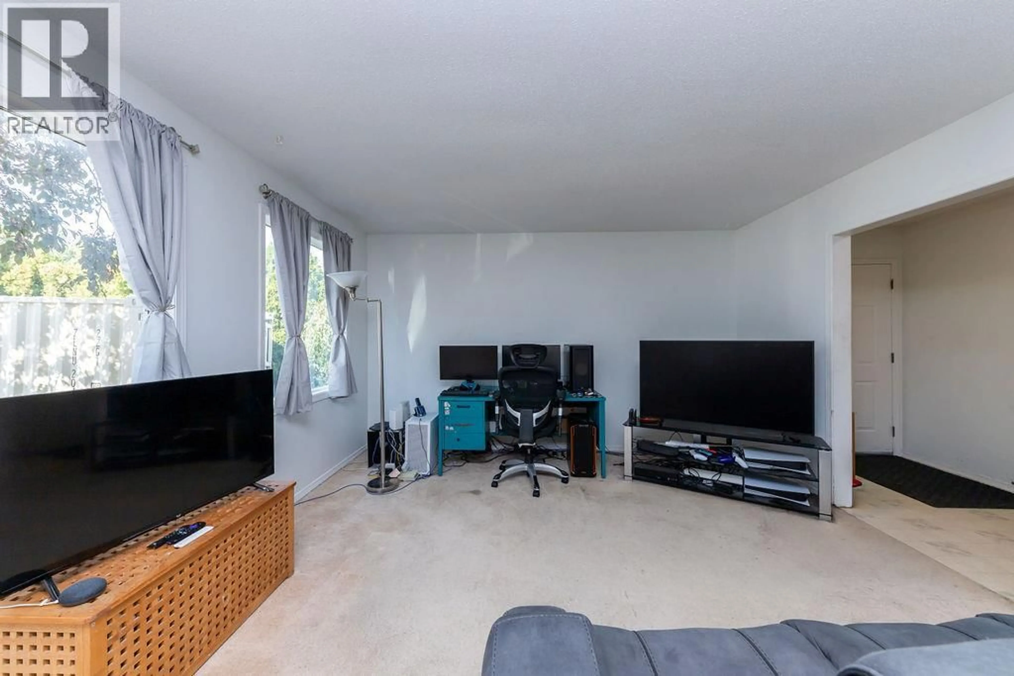 A pic of a room for 1797 SPRINGHILL DRIVE, Kamloops British Columbia V2E1H8