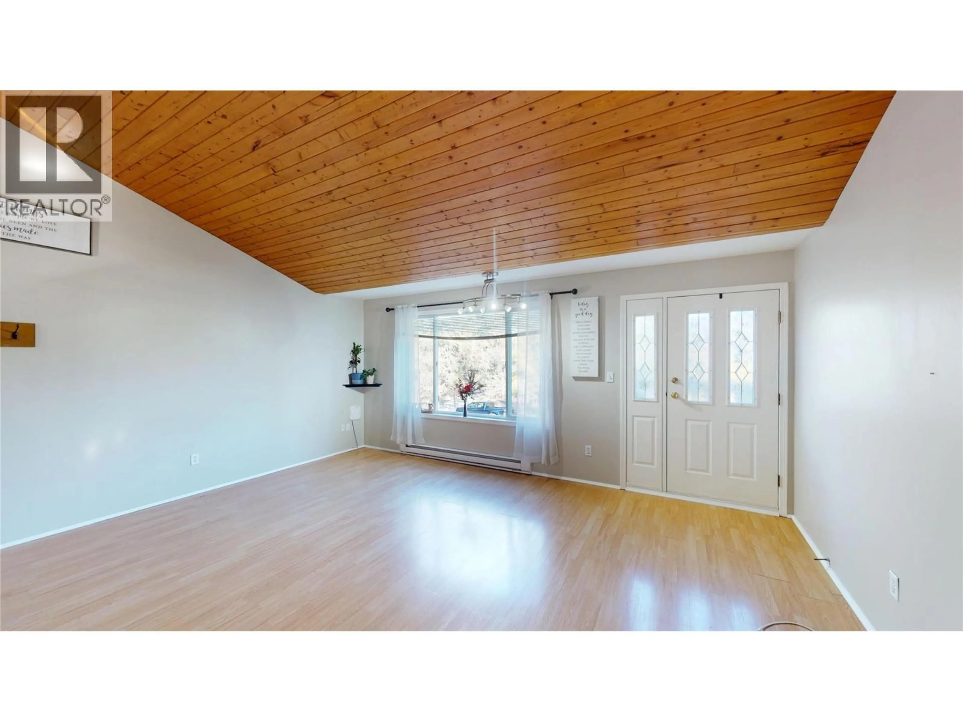 A pic of a room for 5075 BOOTH CREEK ROAD, Cranbrook British Columbia V1C7C4