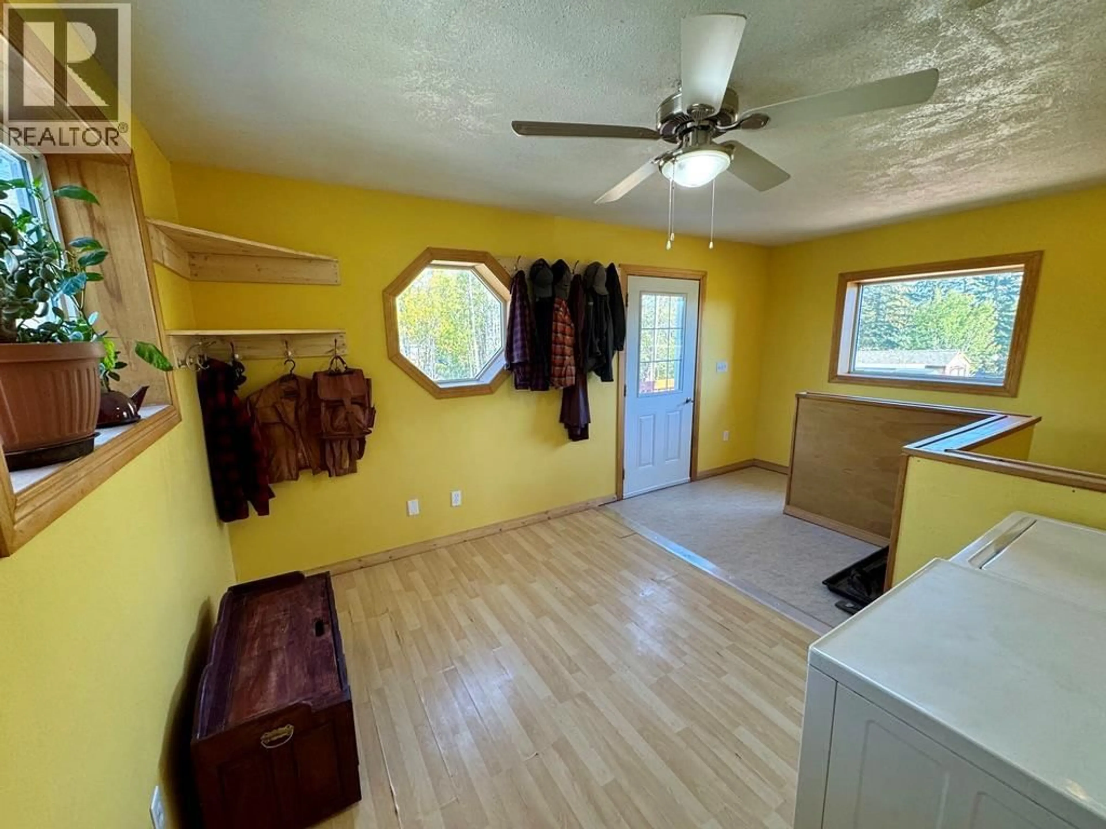 A pic of a room for 12705 HWY 52 N OTHER, Dawson Creek British Columbia V0C1B0