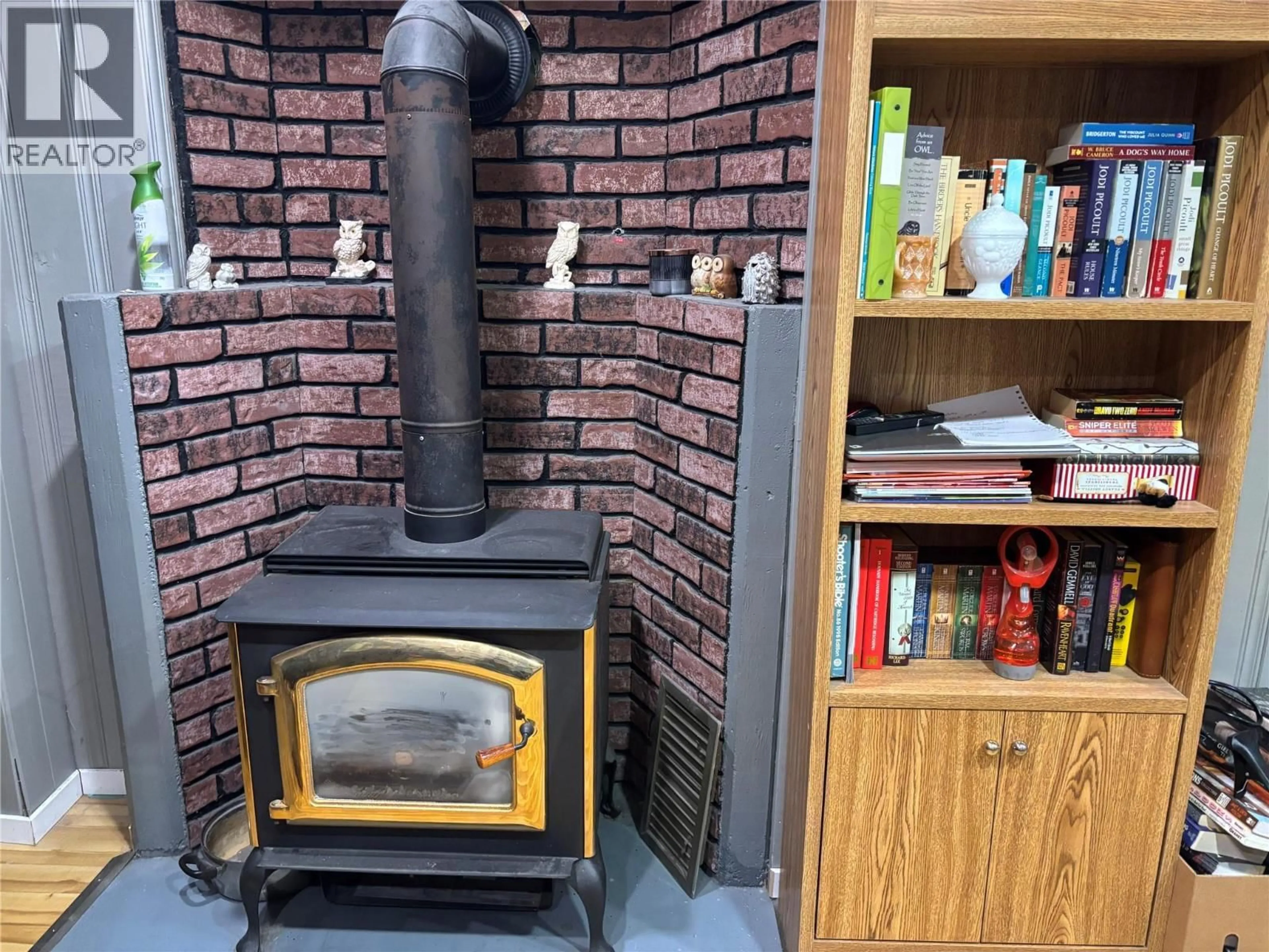 A pic of a room for 1047 REGAN CRESCENT, Trail British Columbia V1R1C3