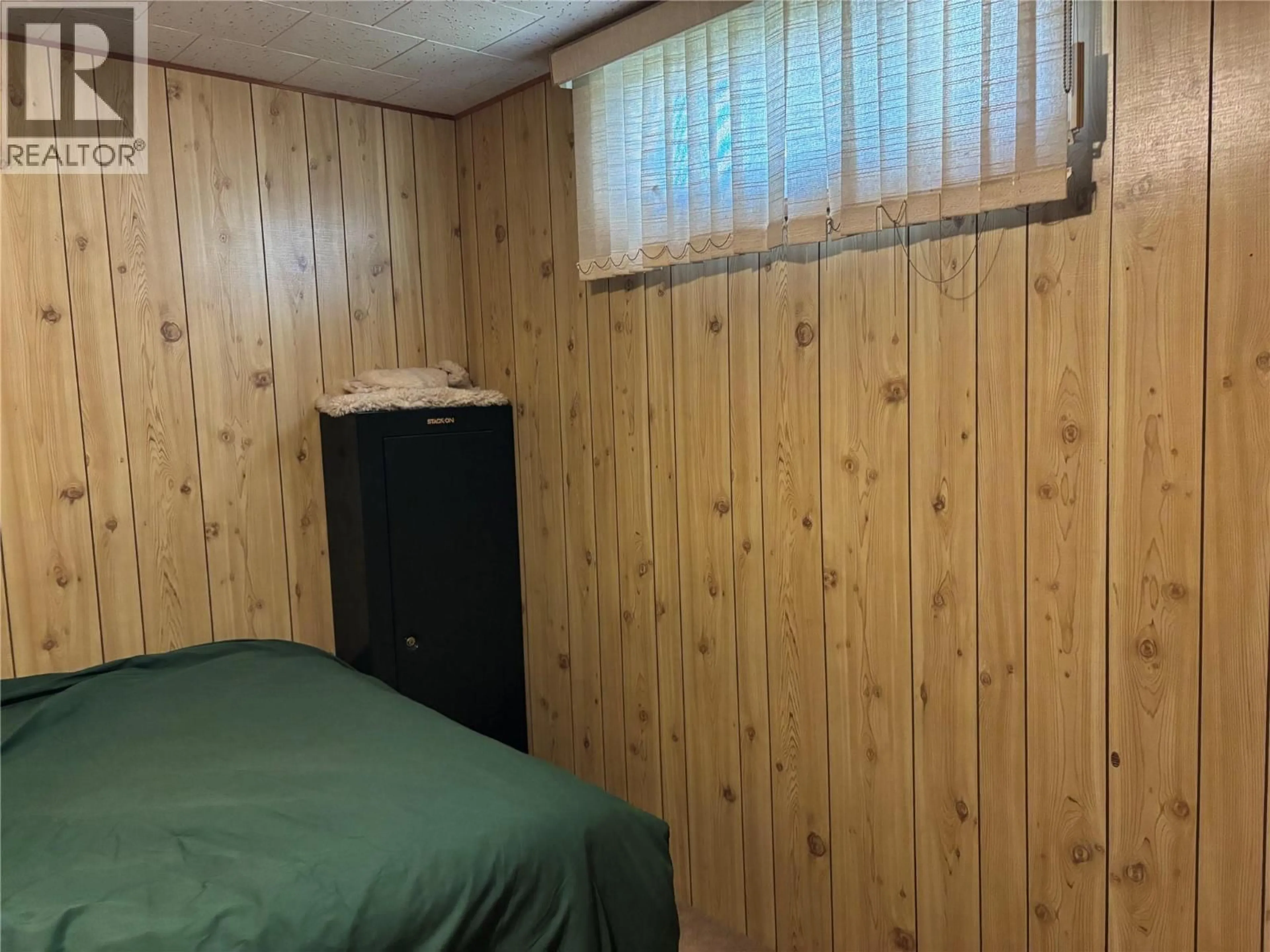 A pic of a room for 1047 REGAN CRESCENT, Trail British Columbia V1R1C3
