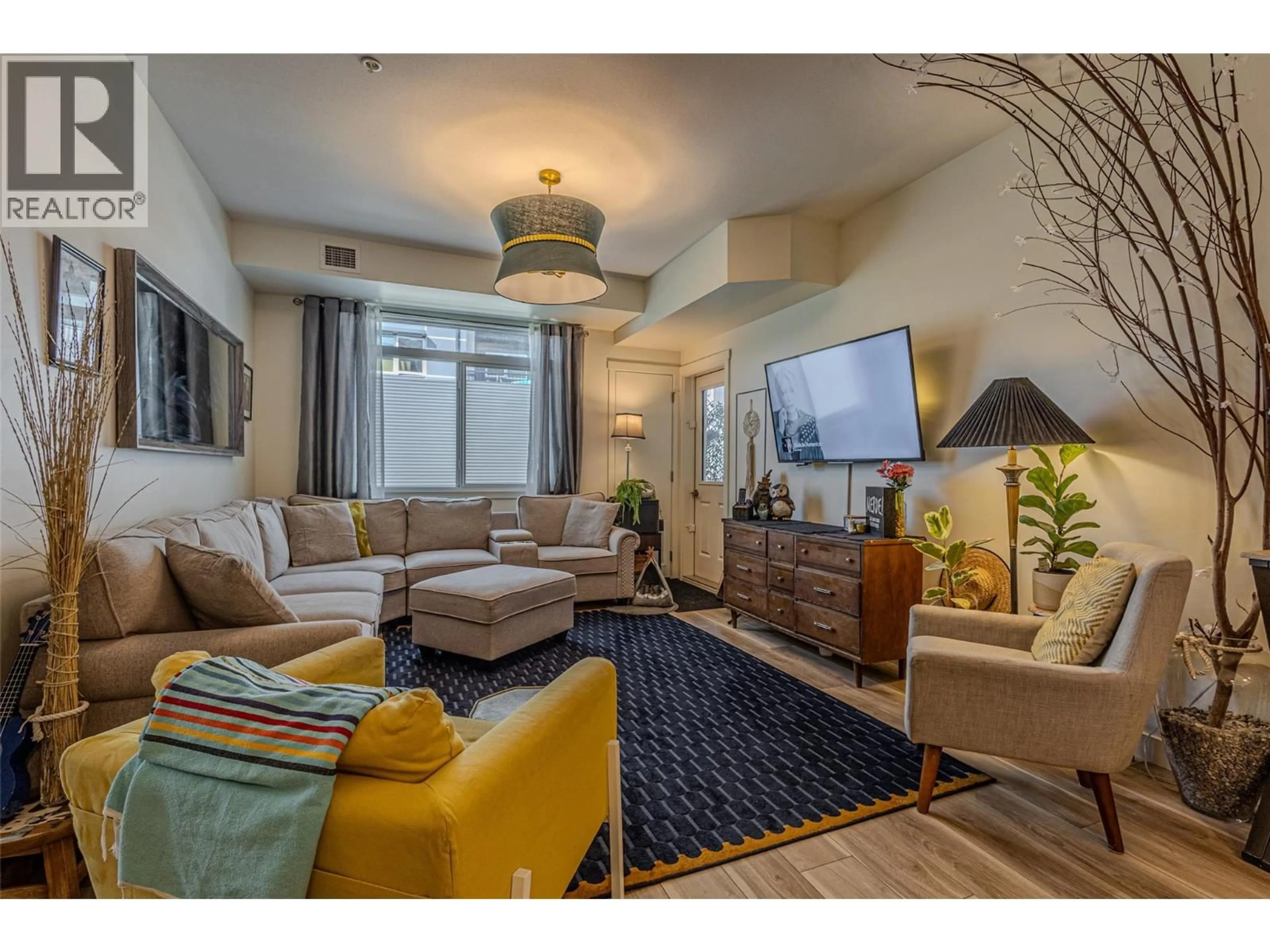 Living room with furniture, unknown for 302 - 2250 MAJOROS ROAD, West Kelowna British Columbia V4T0A6
