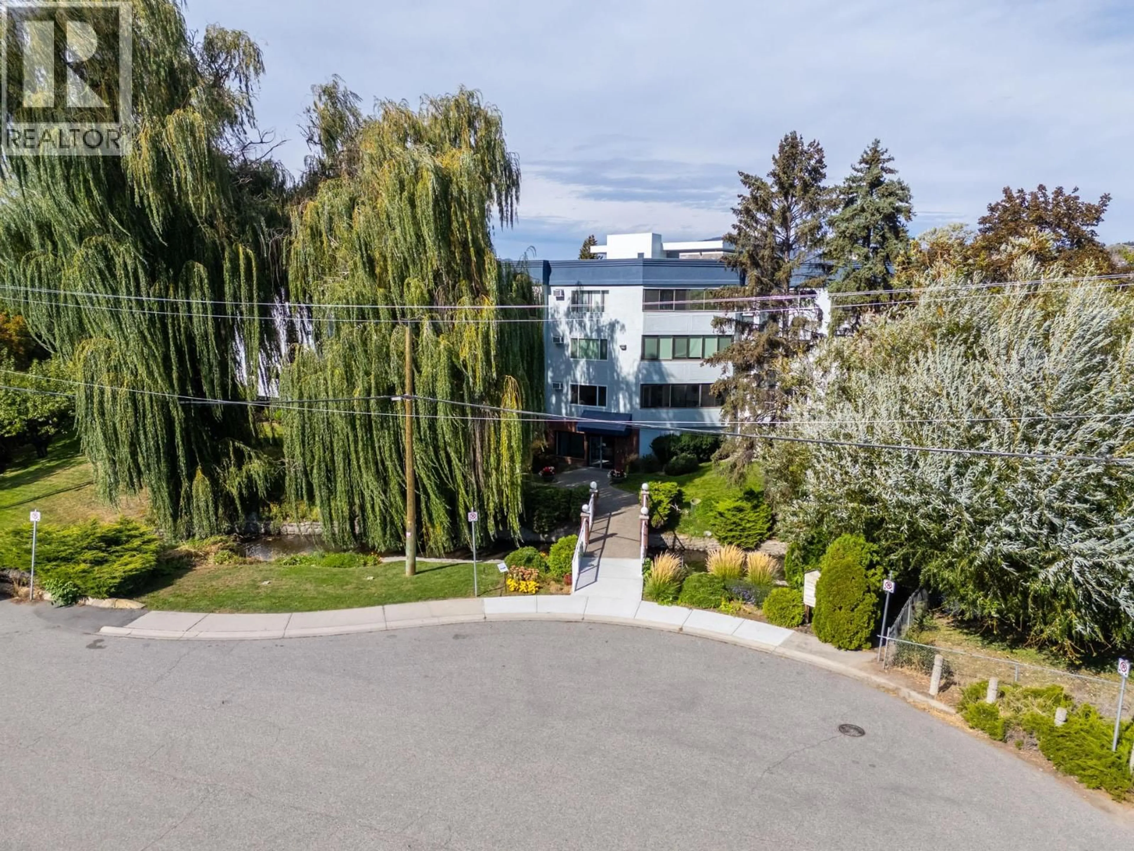 A pic from outside/outdoor area/front of a property/back of a property/a pic from drone, unknown for 101 - 1170 BROOKSIDE AVENUE, Kelowna British Columbia V1Y5T4