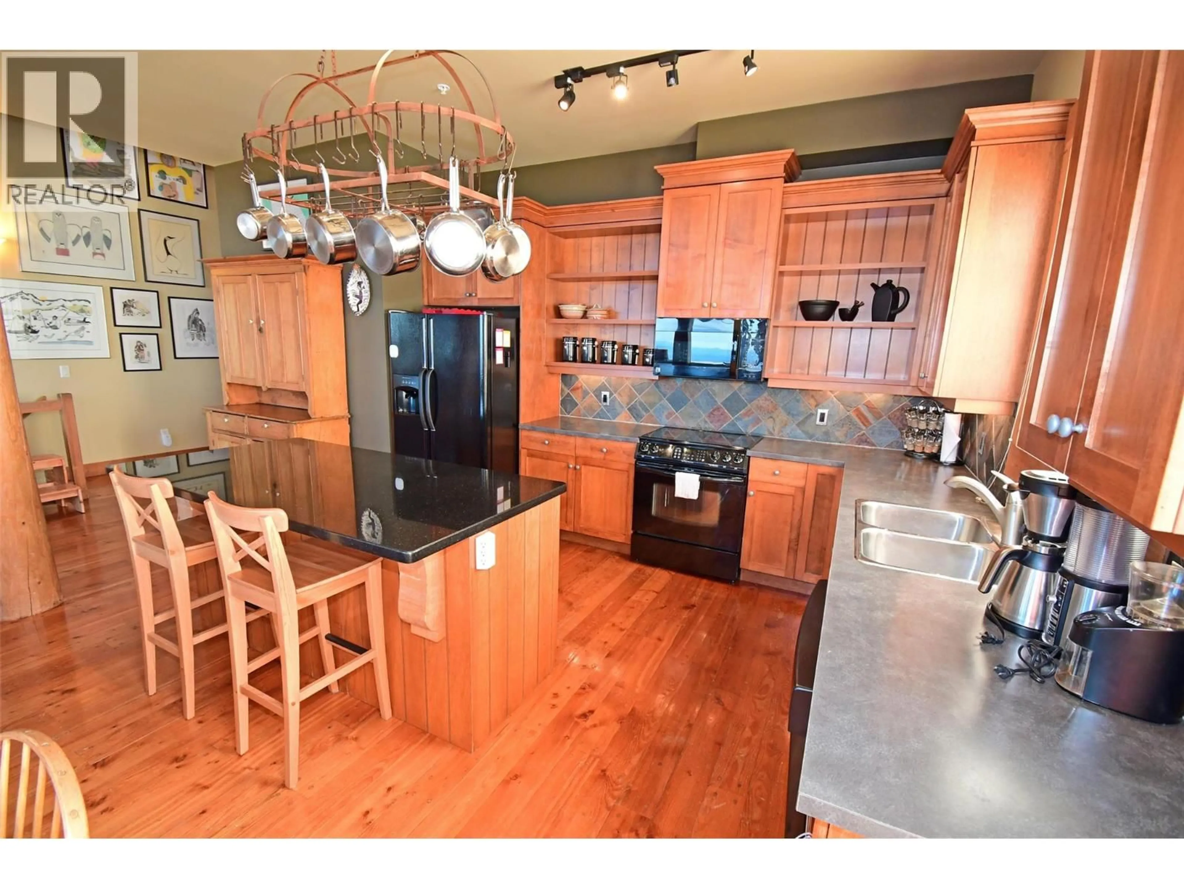 Open concept kitchen, unknown for 1 - 350 WHITEHORSE LANE, Big White British Columbia V1P1P3
