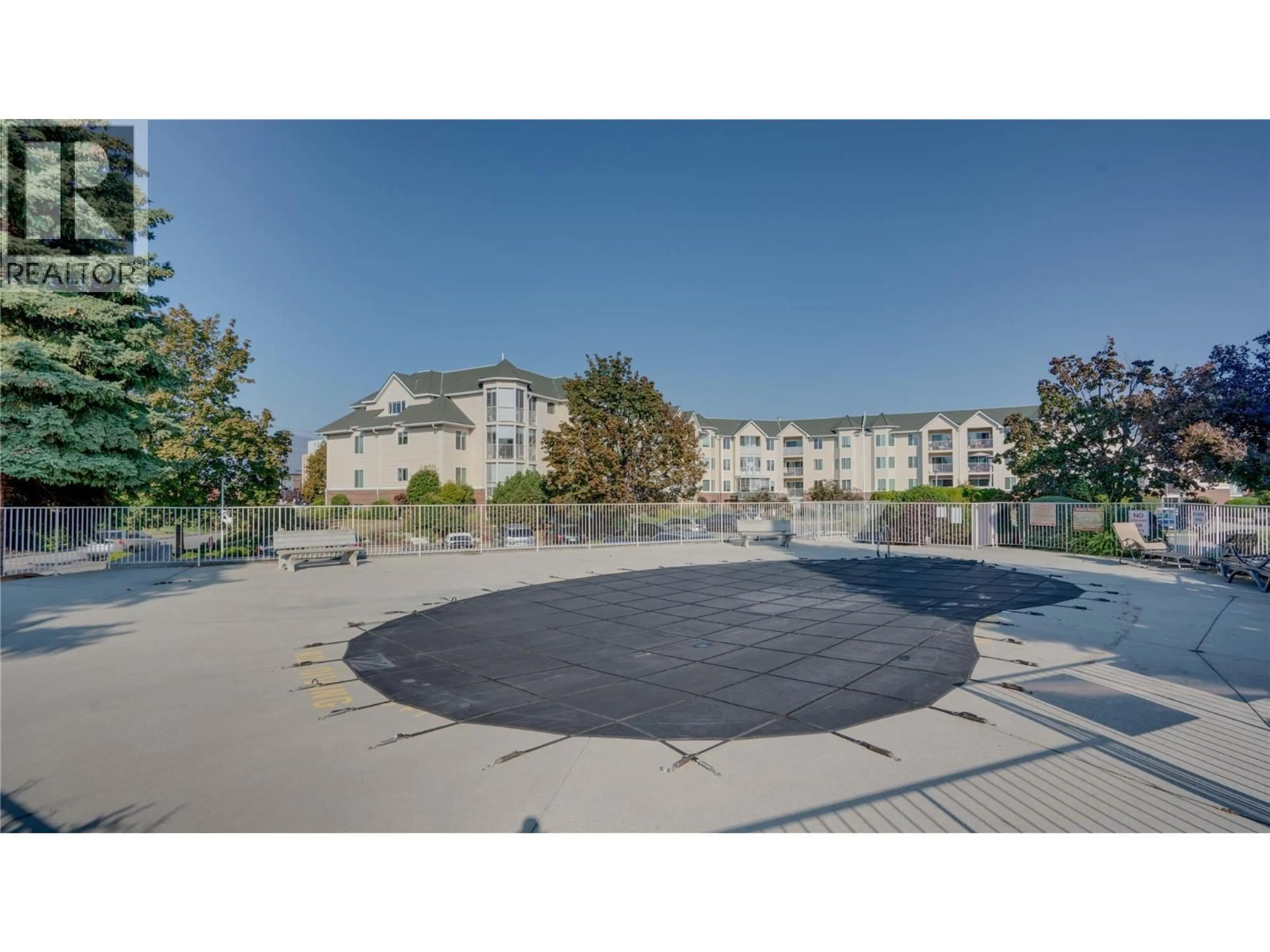 Pool for 116 - 769 KLO ROAD, Kelowna British Columbia V1Y9L9