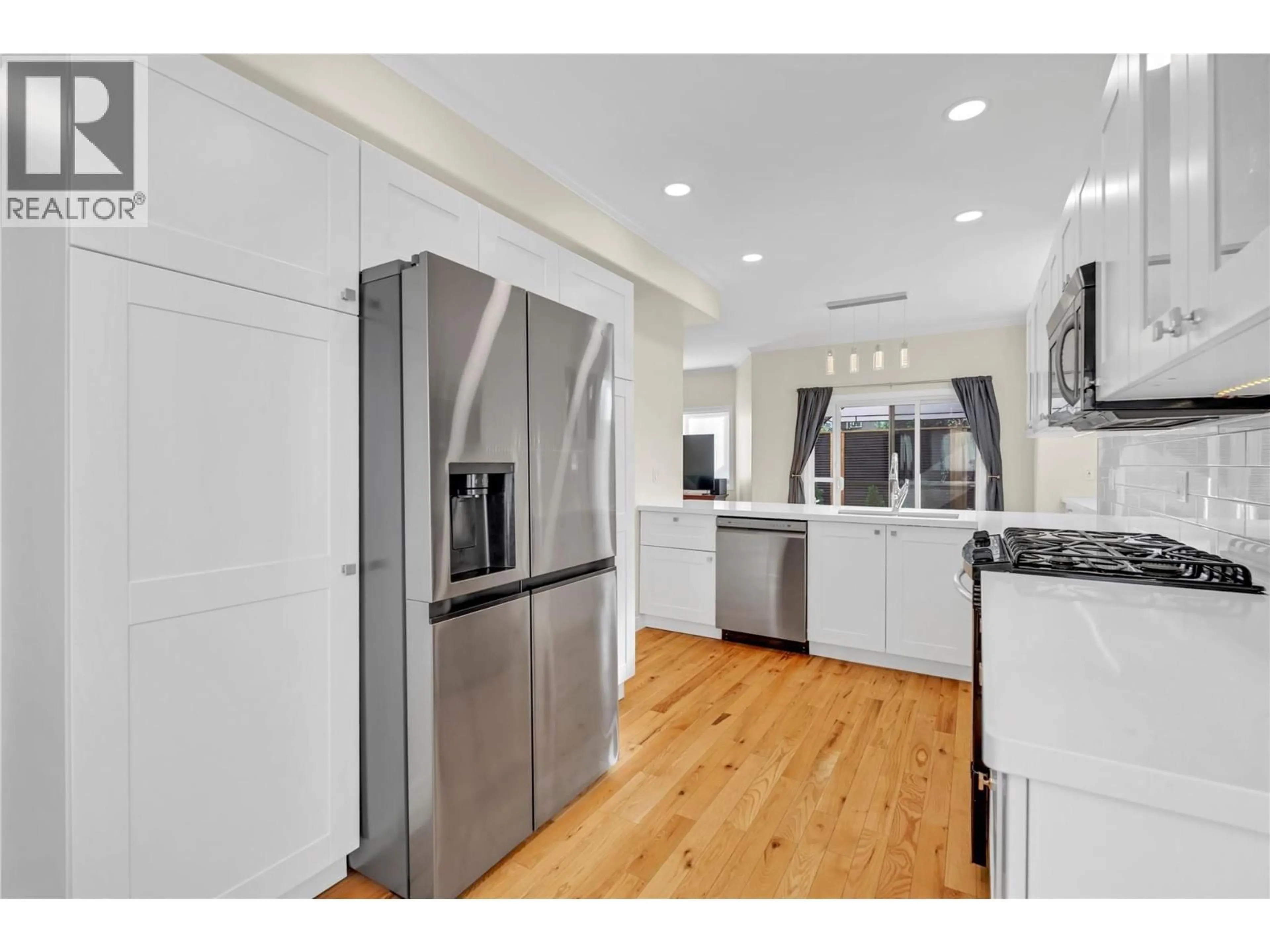 Open concept kitchen, unknown for 7 - 148 ROY AVENUE, Penticton British Columbia V2A3M9