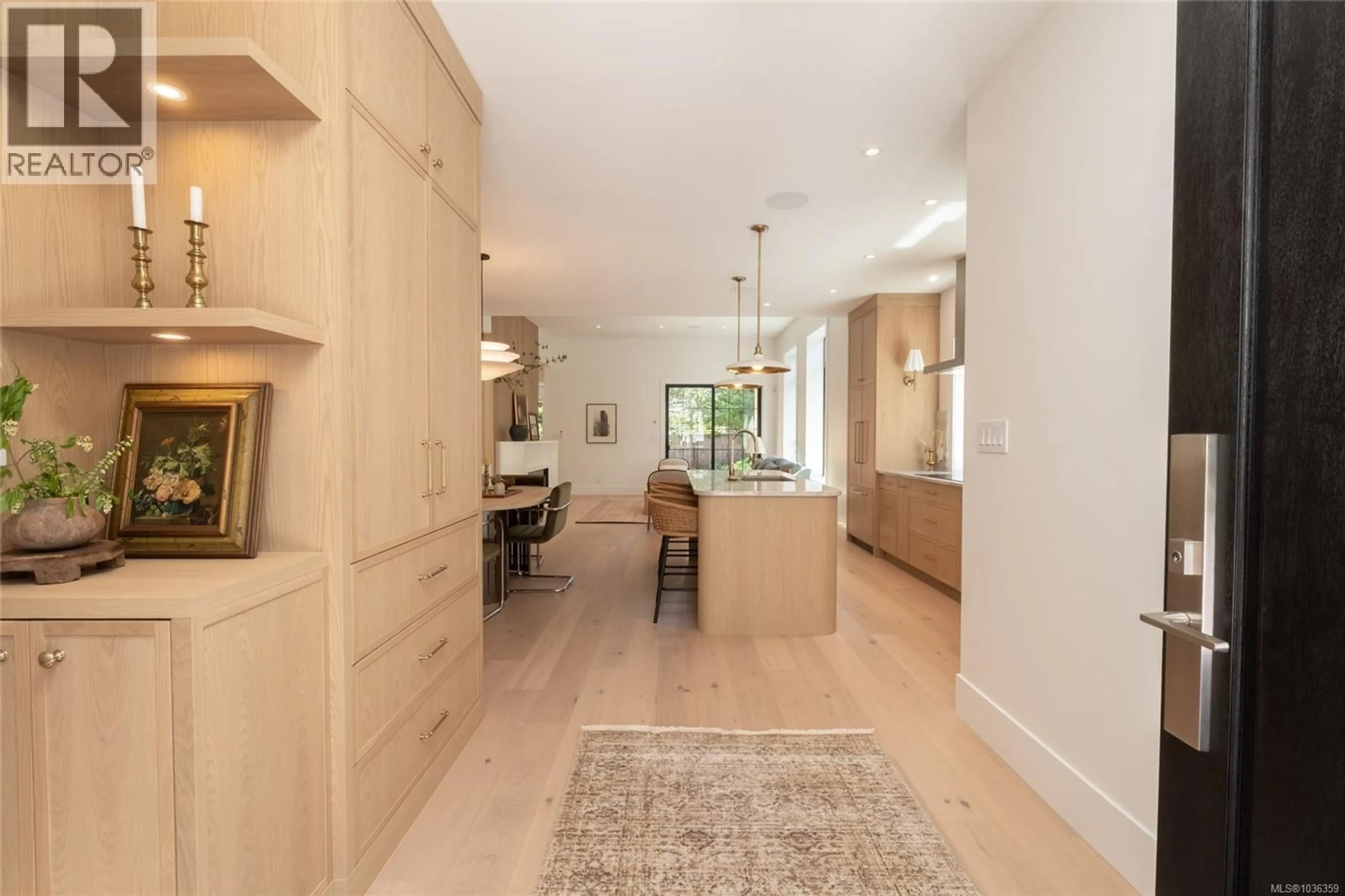 Unknown for 587 OLIVER STREET, Oak Bay British Columbia V8S4W2