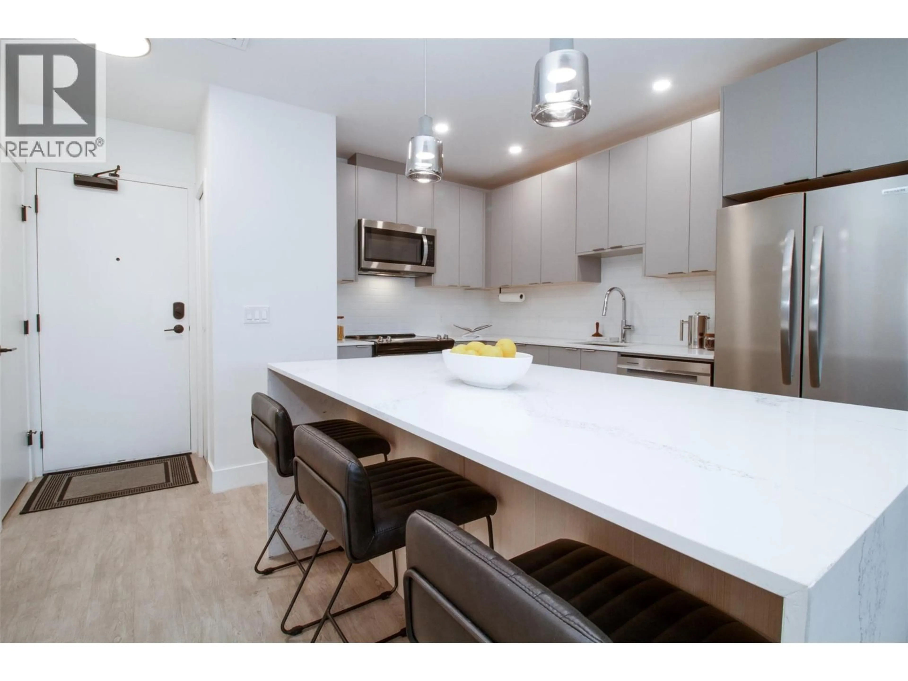 Open concept kitchen, unknown for 4403 - 1701 COURSIER AVENUE, Revelstoke British Columbia V0E2S3