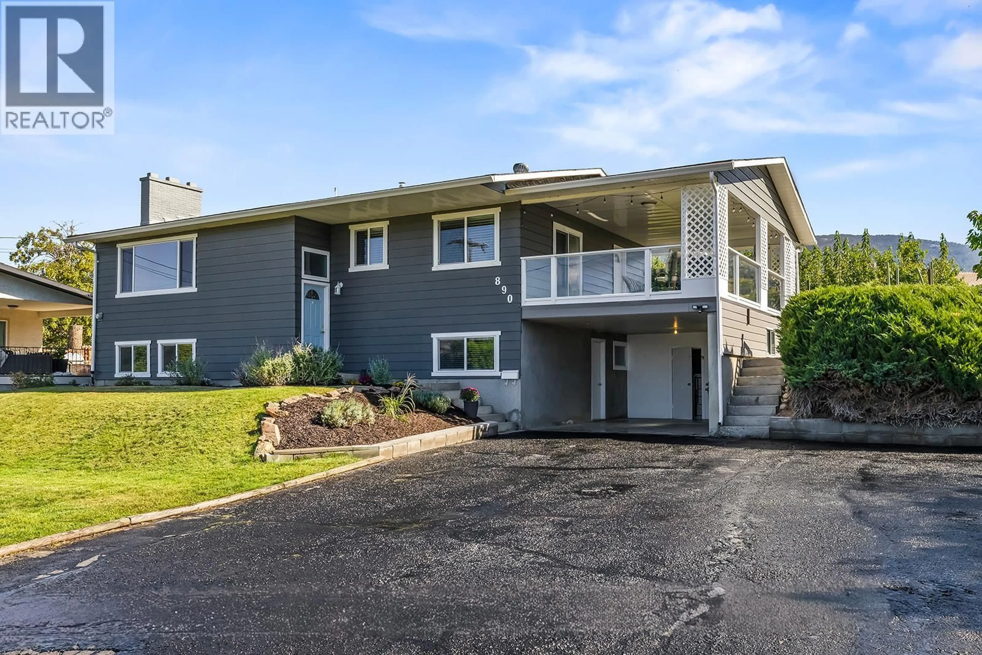 Home with vinyl exterior material, unknown for 890 MCKENZIE ROAD, Kelowna British Columbia V1X2B3