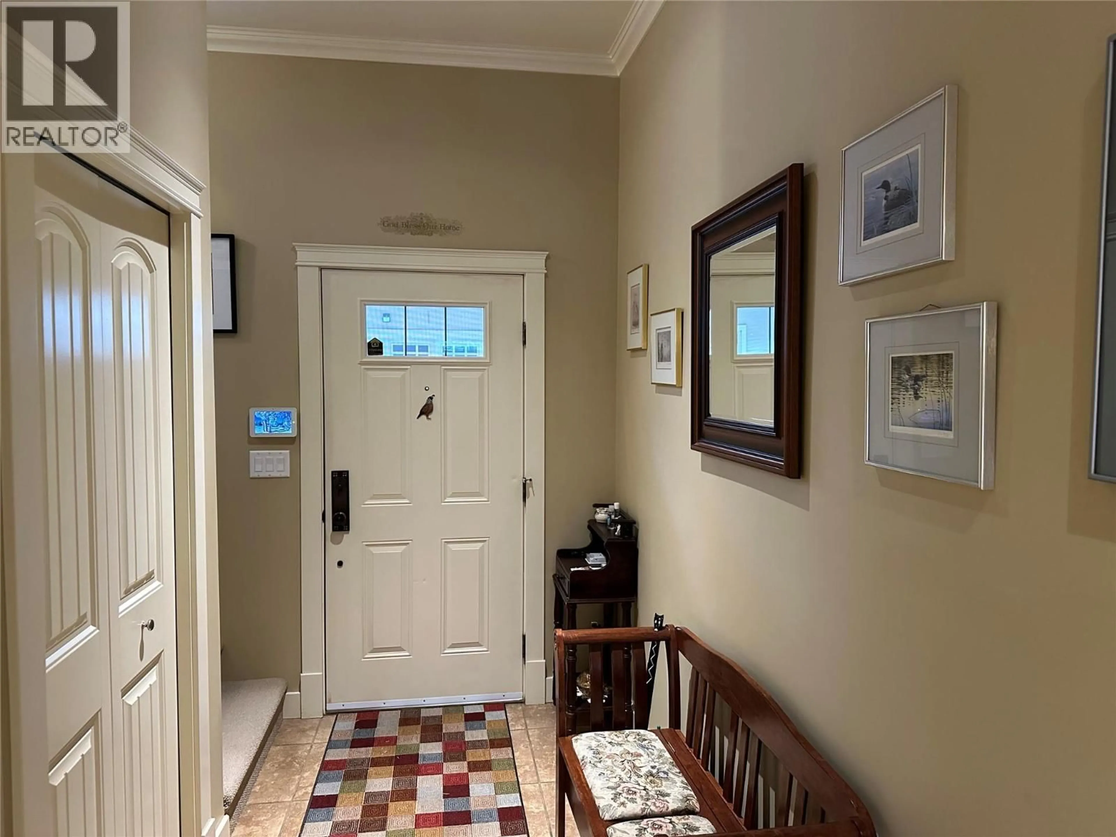 Indoor entryway for 109 - 2629 CORNWALL DRIVE, Penticton British Columbia V2A6J3