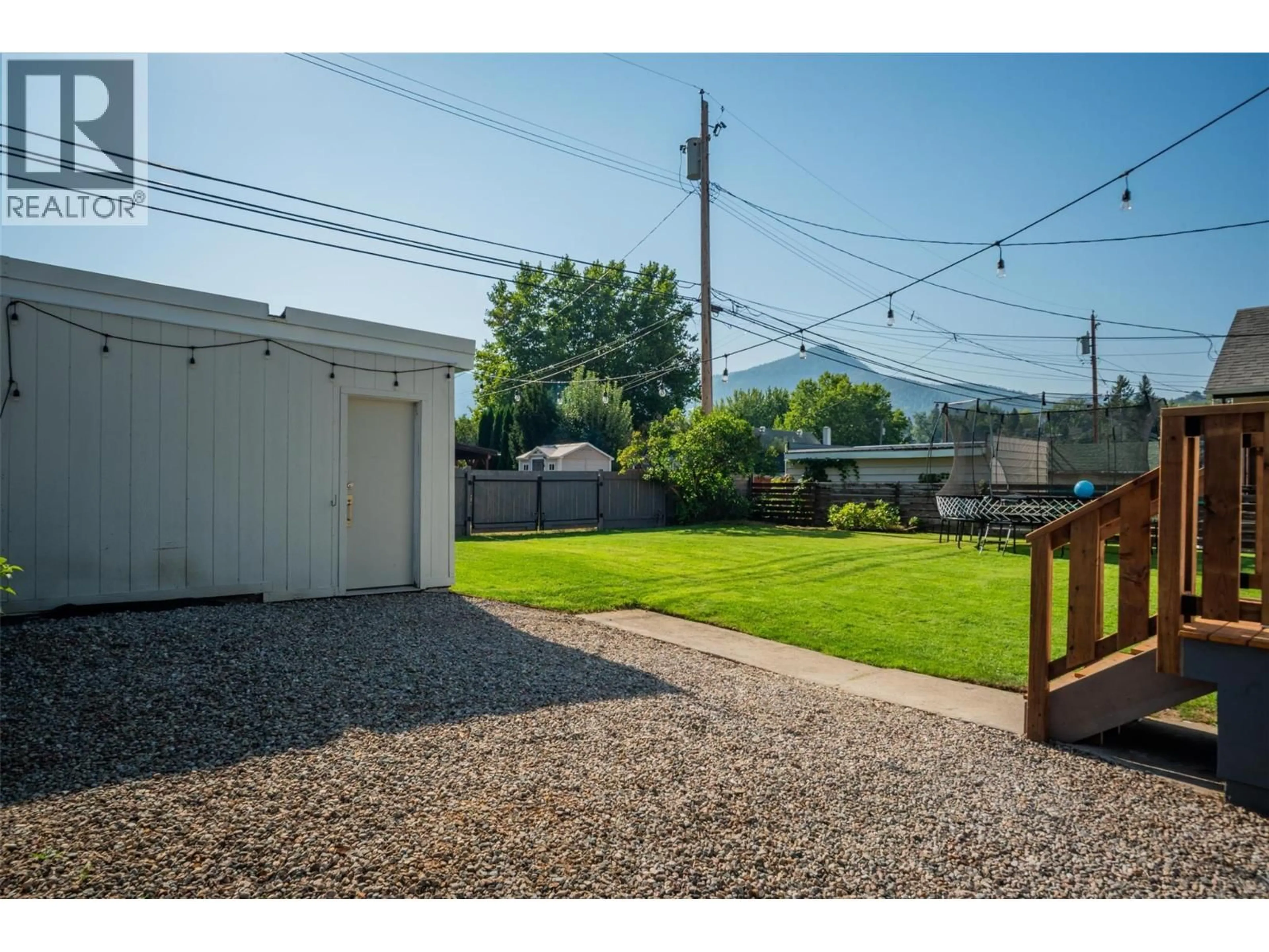 Unknown for 516 PORTIA CRESCENT, Trail British Columbia V1R1A9