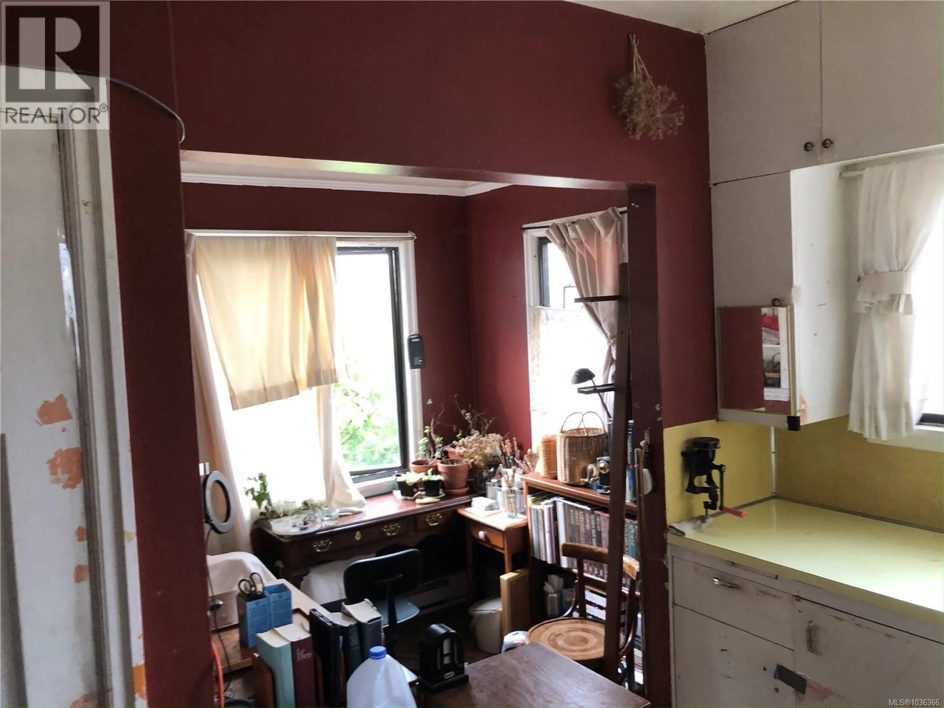 Unknown for 832 LAMPSON STREET, Esquimalt British Columbia V9A6B2