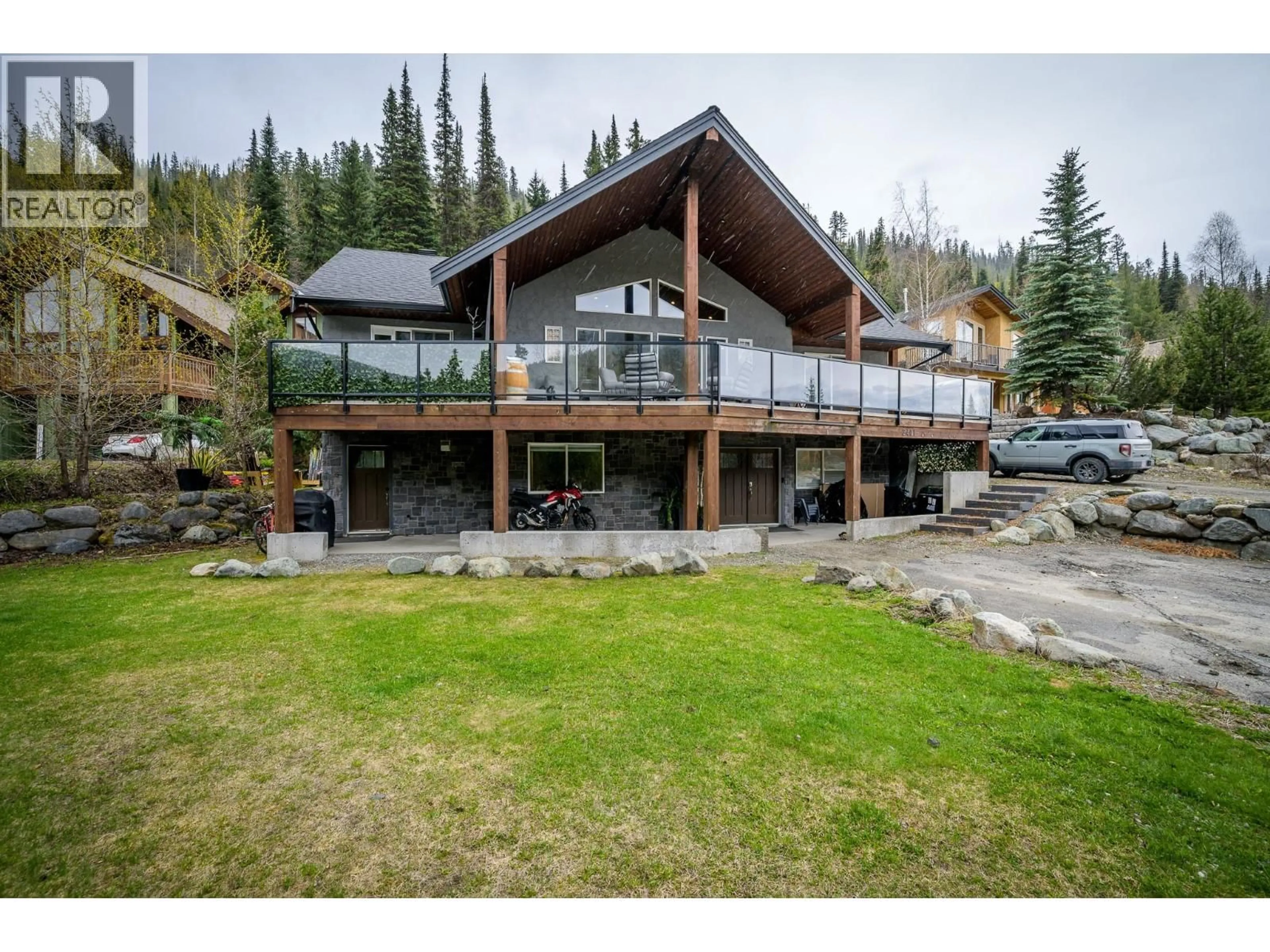 A pic from outside/outdoor area/front of a property/back of a property/a pic from drone, mountain view for 2401 FAIRWAYS DRIVE, Sun Peaks British Columbia V0E5N0