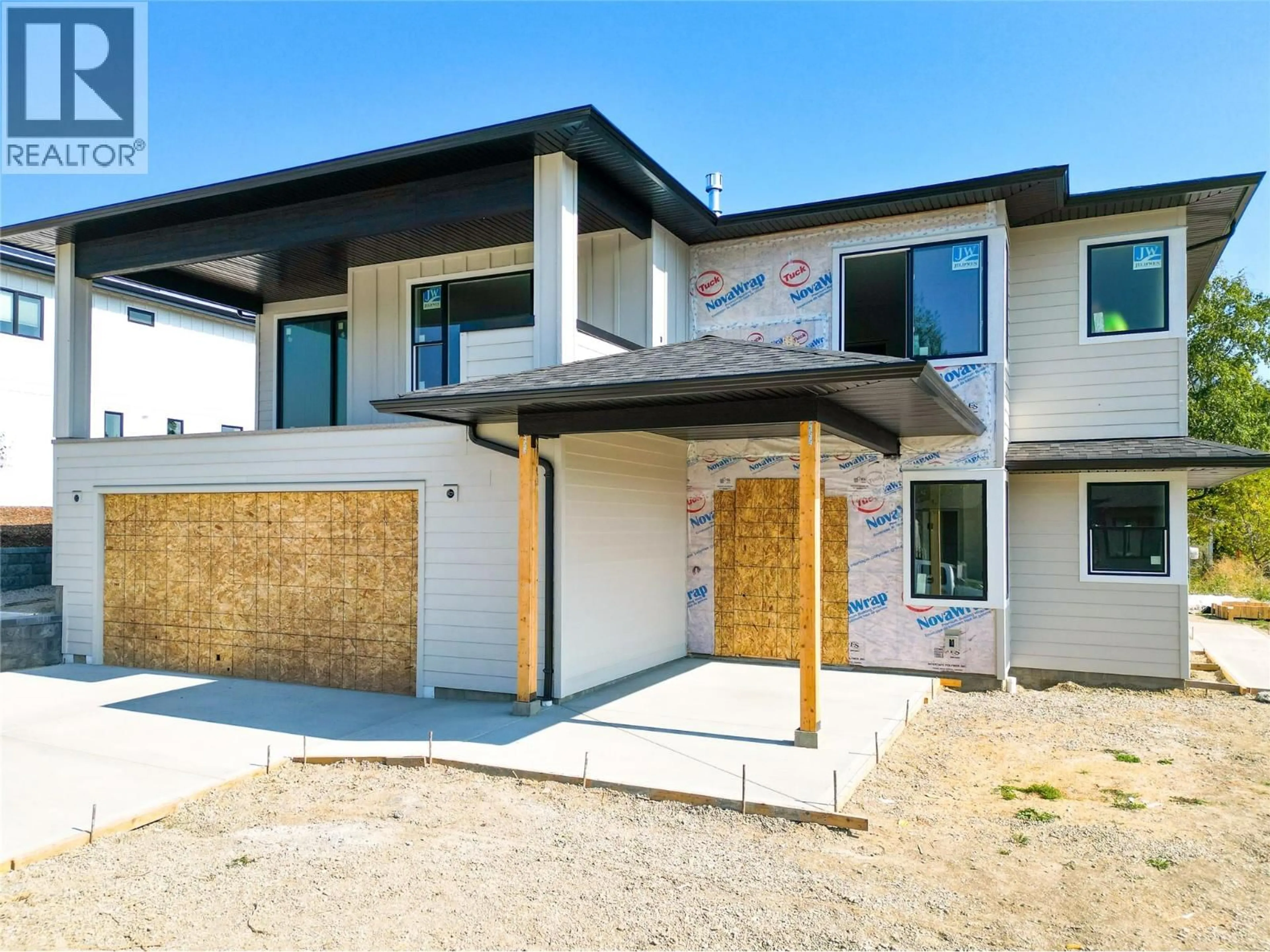Home with brick exterior material, street for 1770 35 STREET NORTHEAST, Salmon Arm British Columbia V1E1M9