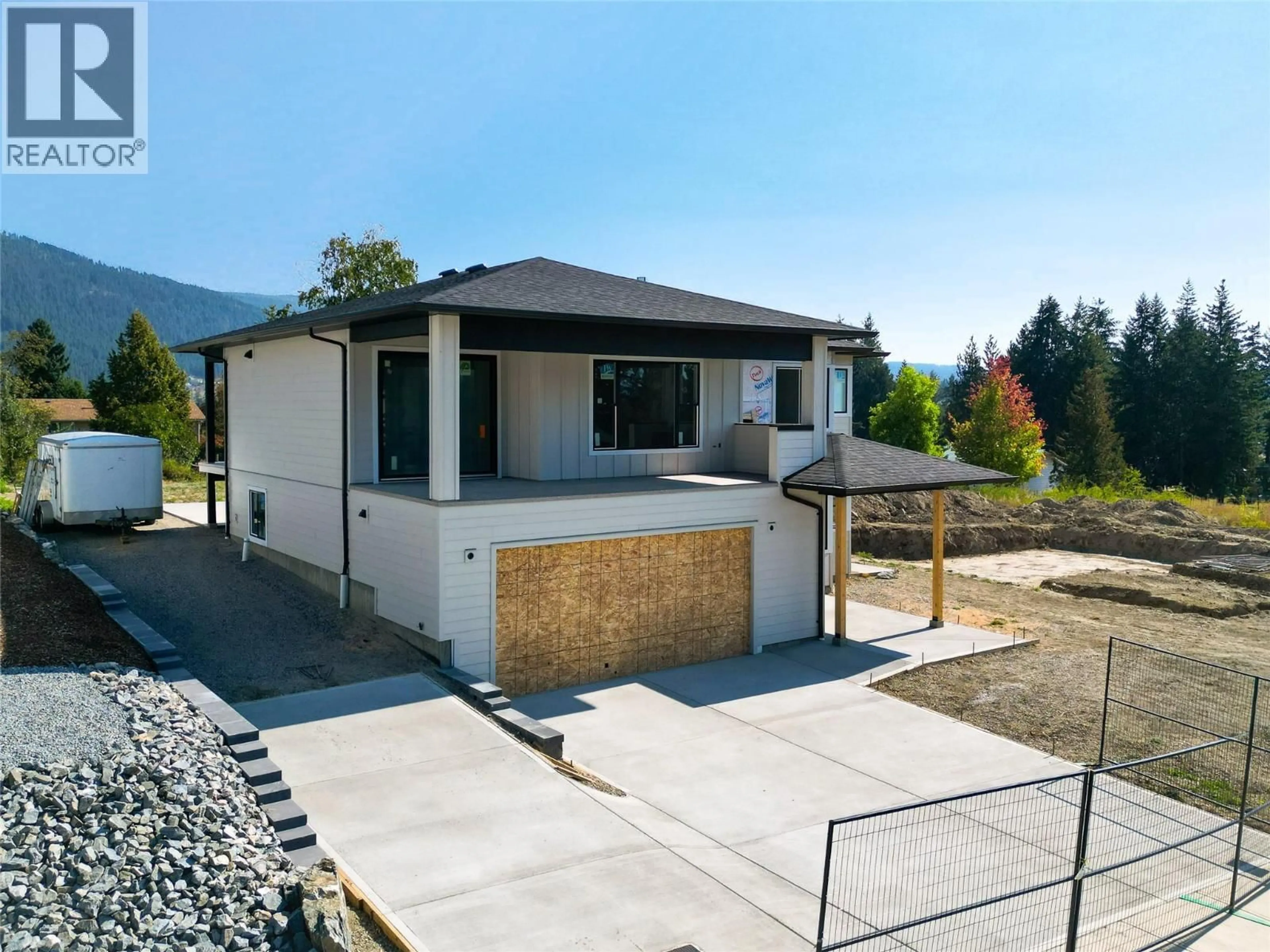 Unknown for 1770 35 STREET NORTHEAST, Salmon Arm British Columbia V1E1M9