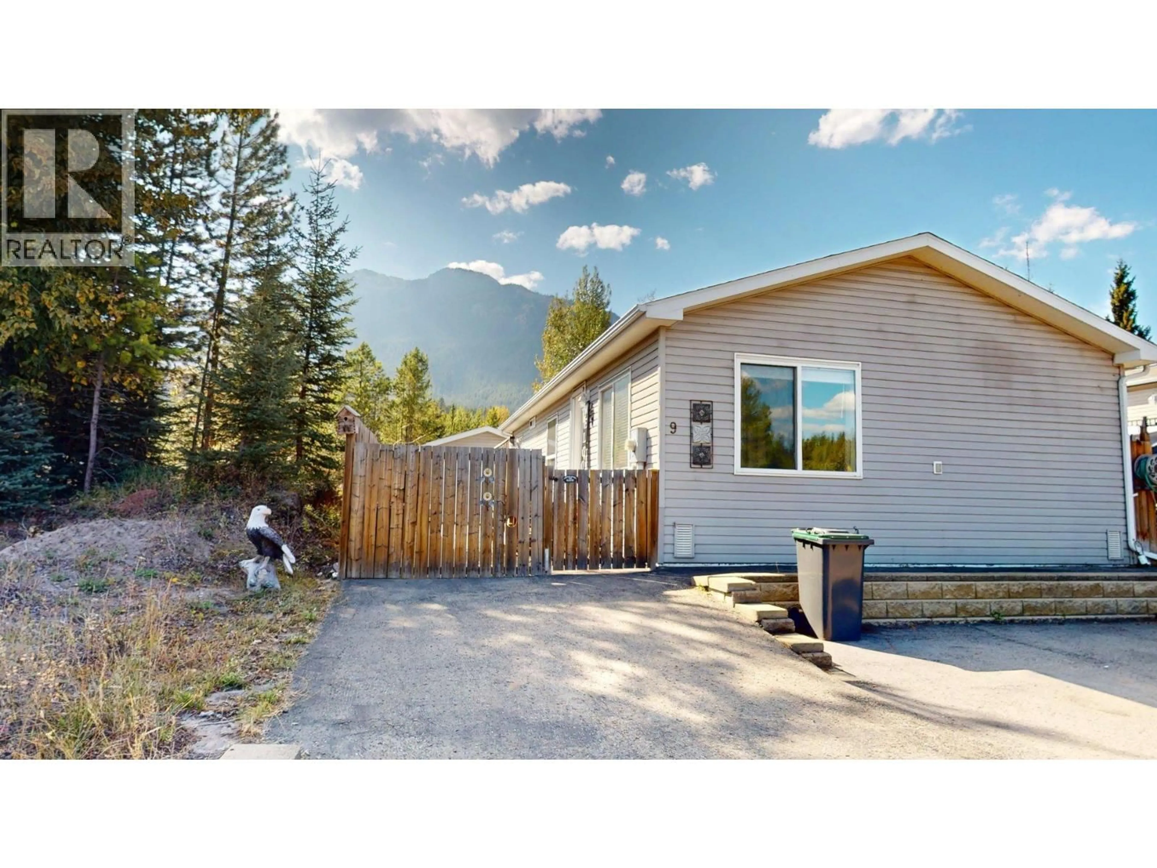 Unknown for 9 DEERBORNE DRIVE, Elkford British Columbia V0B1H0
