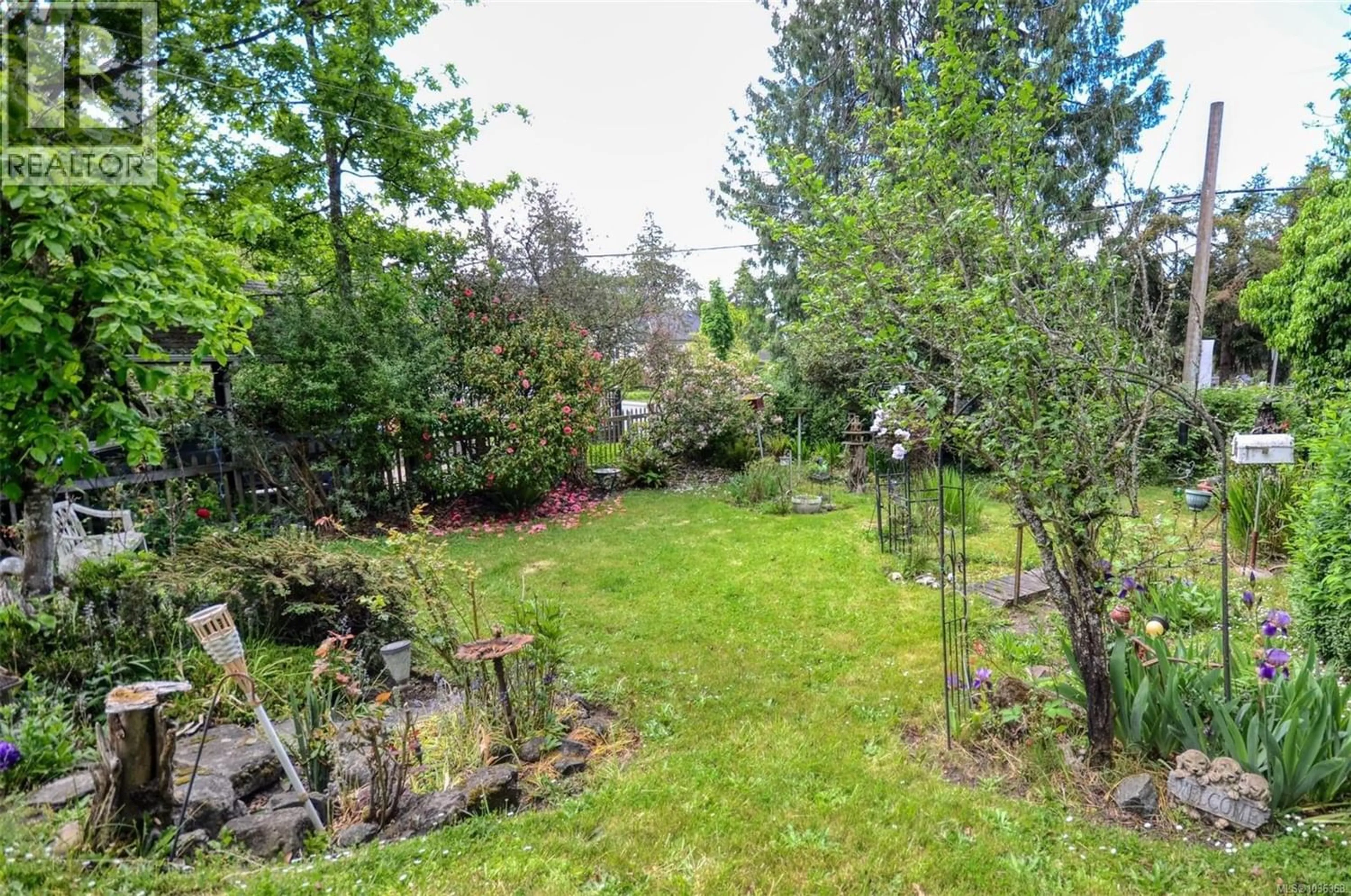 Unknown for 90 OBED AVENUE, Saanich British Columbia V9A1H9