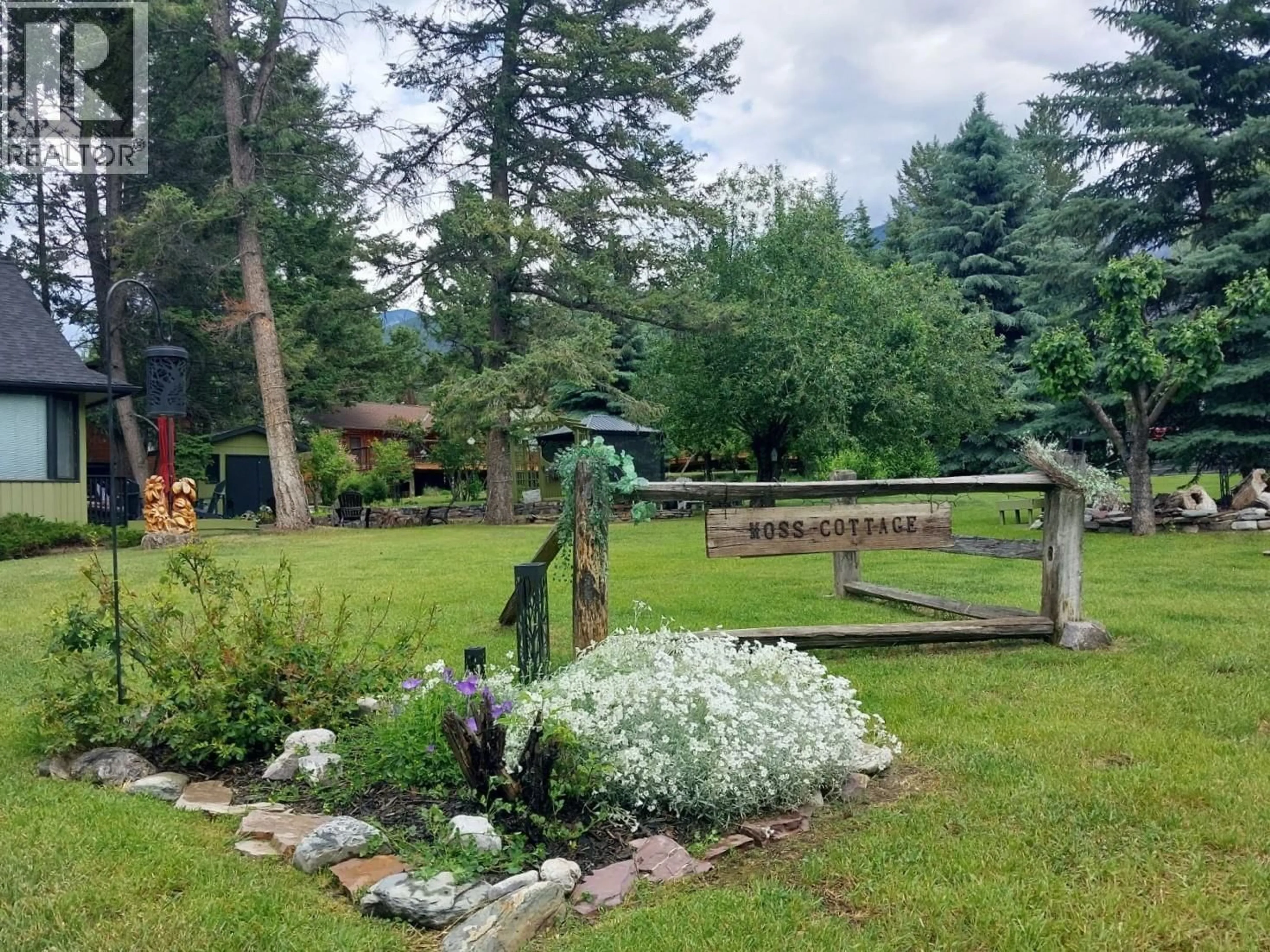 A pic from outside/outdoor area/front of a property/back of a property/a pic from drone, mountain view for 4905 MEADOWS CRESCENT, Fairmont Hot Springs British Columbia V0B1L1