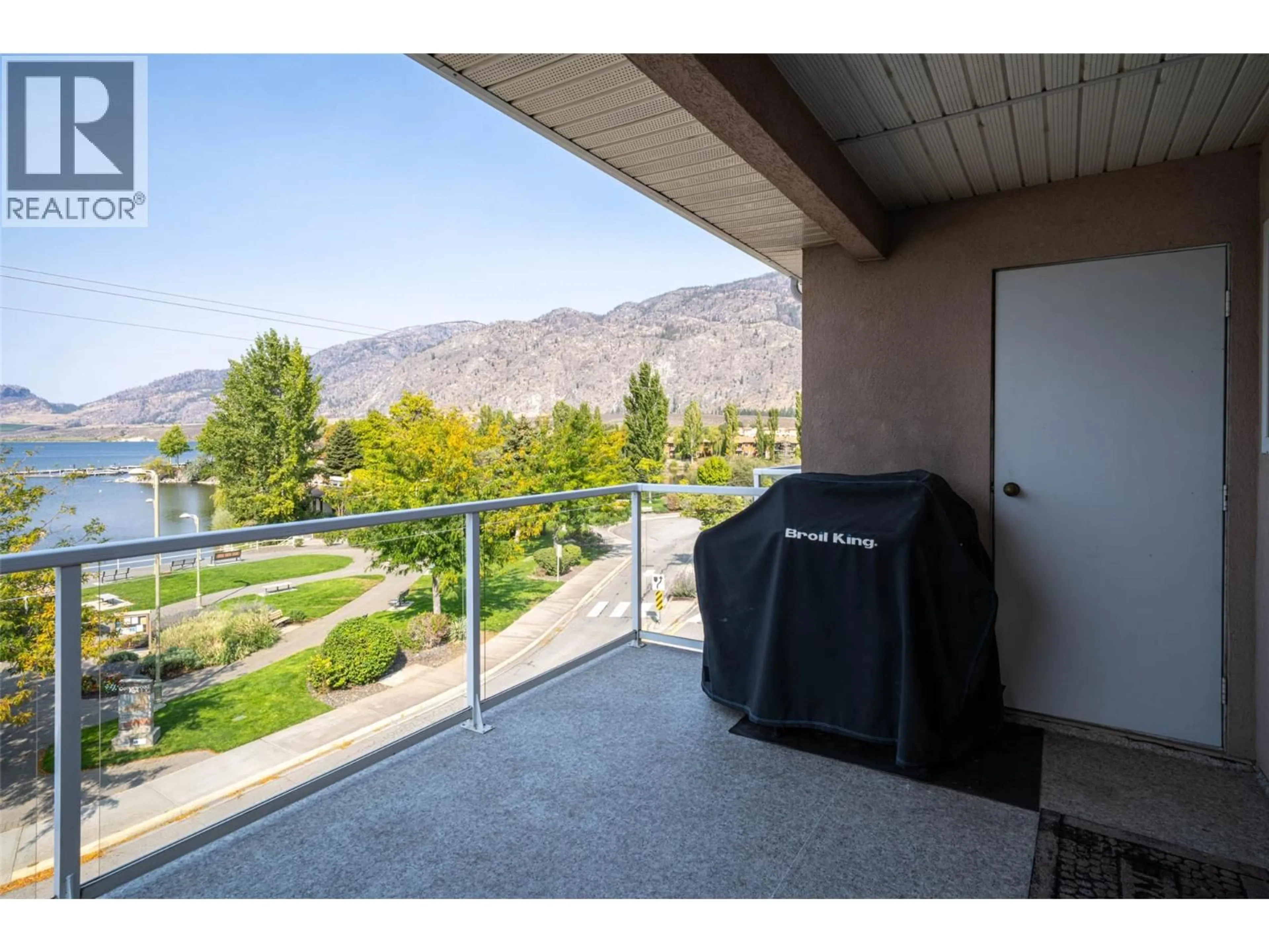Patio, water/lake/river/ocean view for 300 - 6805 COTTONWOOD DRIVE, Osoyoos British Columbia V0H1V3