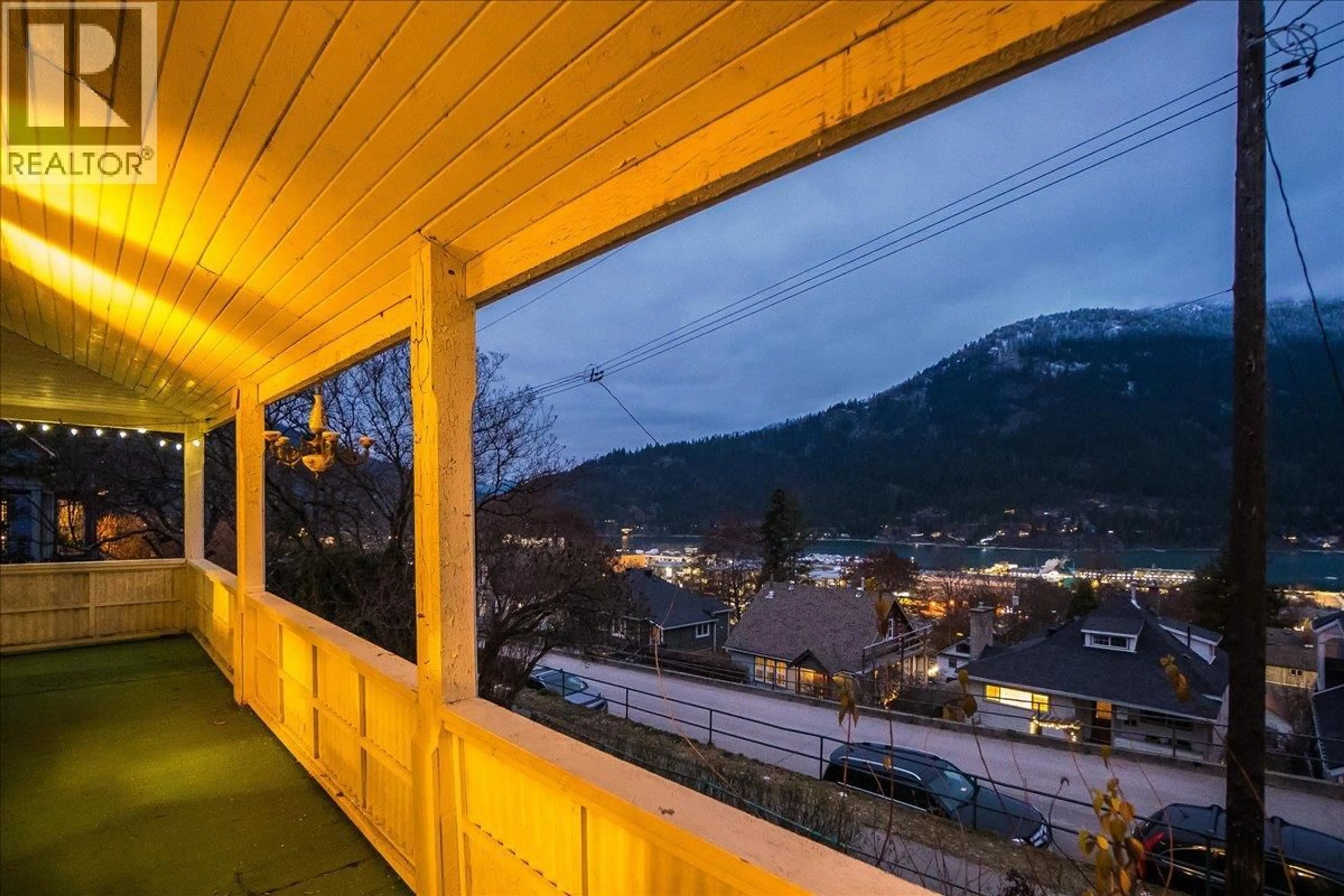 Patio, mountain view for 820 VICTORIA STREET, Nelson British Columbia V1L4L5