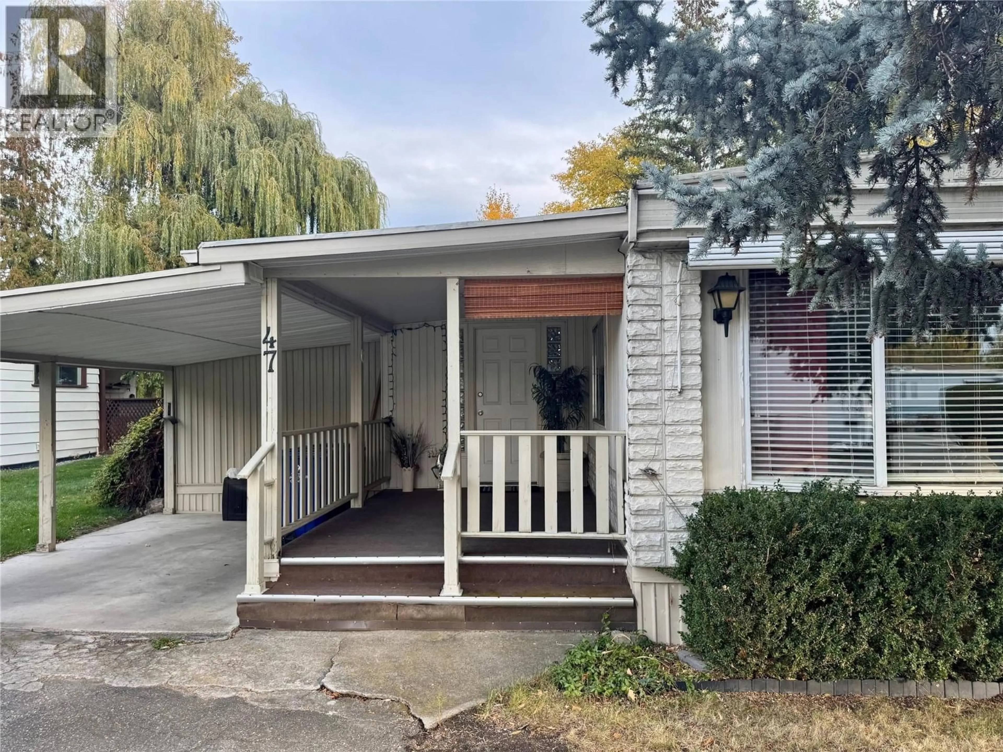 Home with vinyl exterior material, street for 47 - 1880 OLD BOUCHERIE ROAD, West Kelowna British Columbia V4T2B2