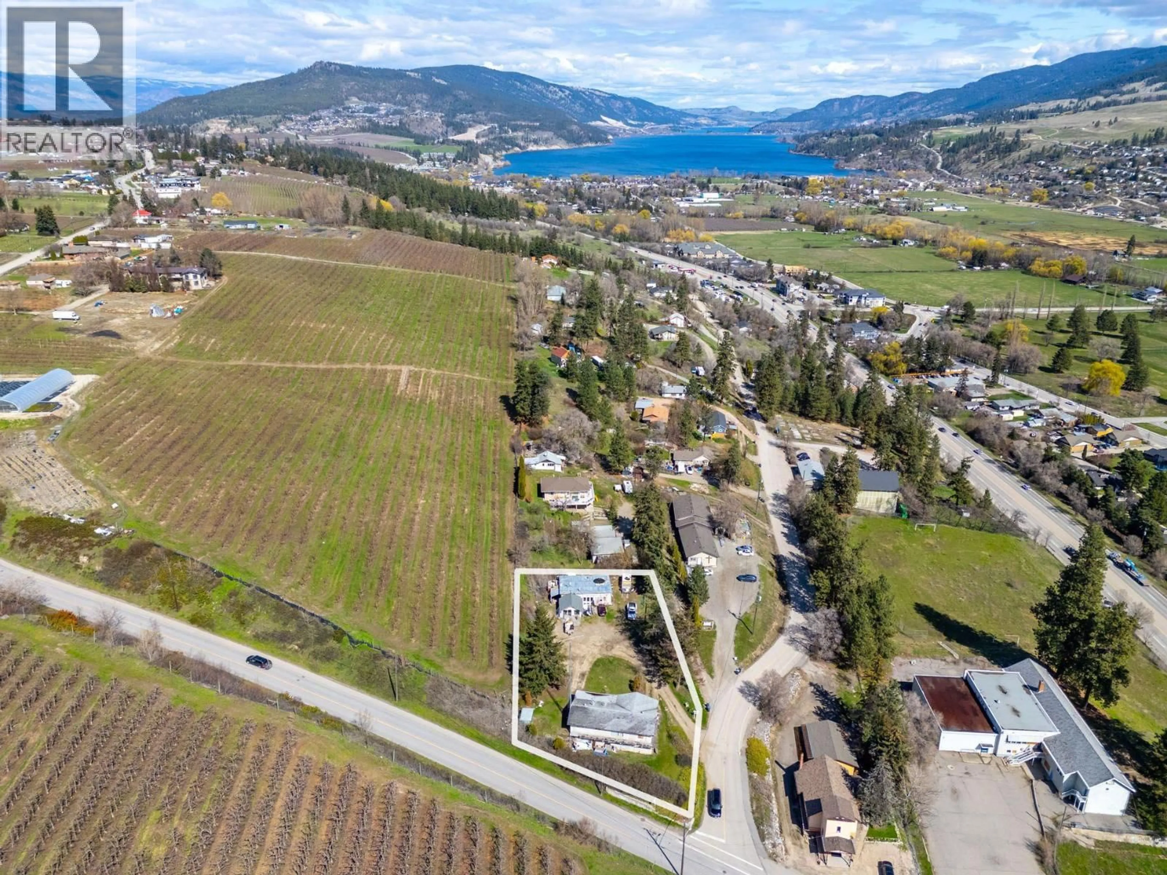 A pic from outside/outdoor area/front of a property/back of a property/a pic from drone, unknown for 10114 NEWENE ROAD, Lake Country British Columbia V4V1V2