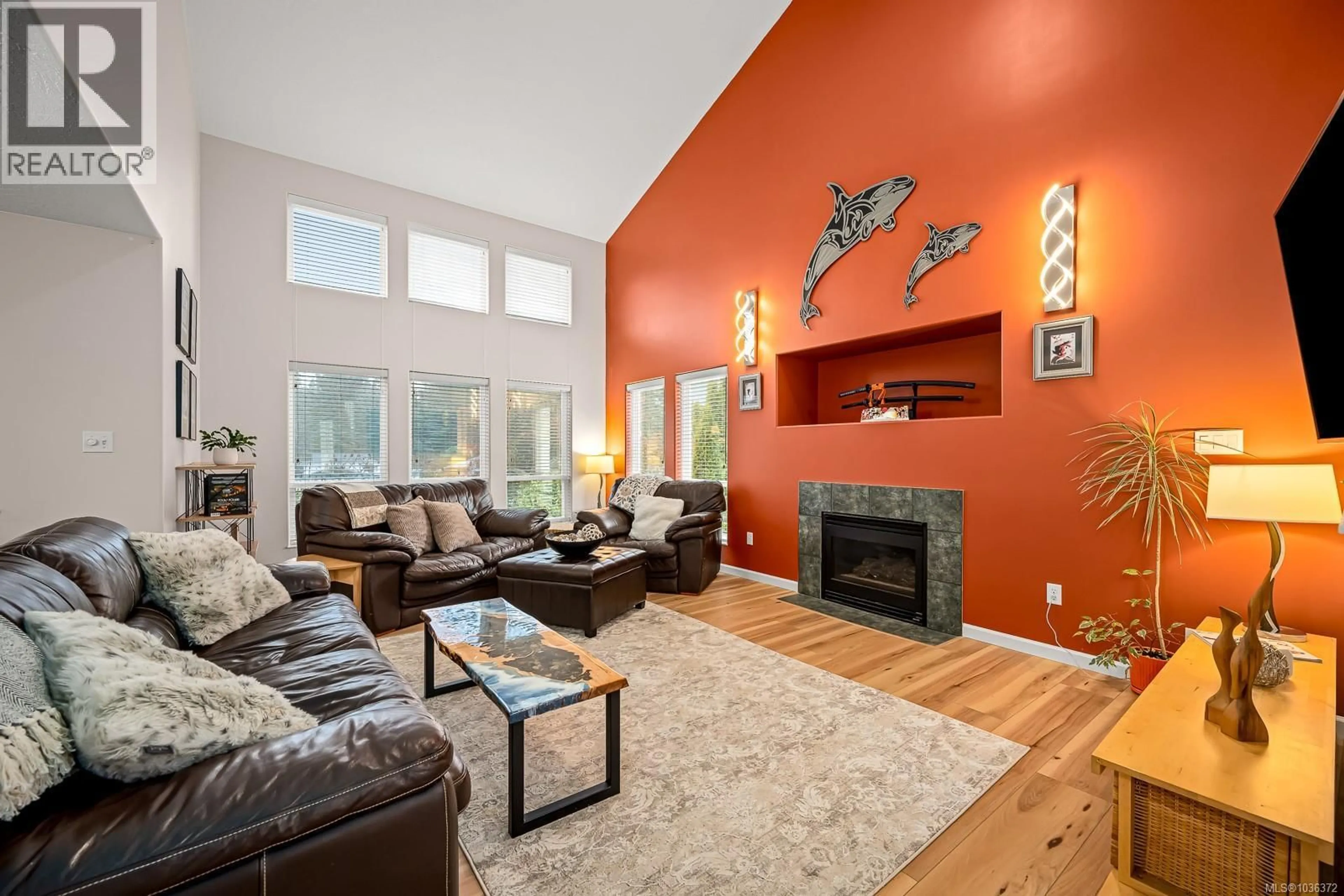 Living room with furniture, unknown for 1103 VIEW PLACE, Courtenay British Columbia V9N9B6