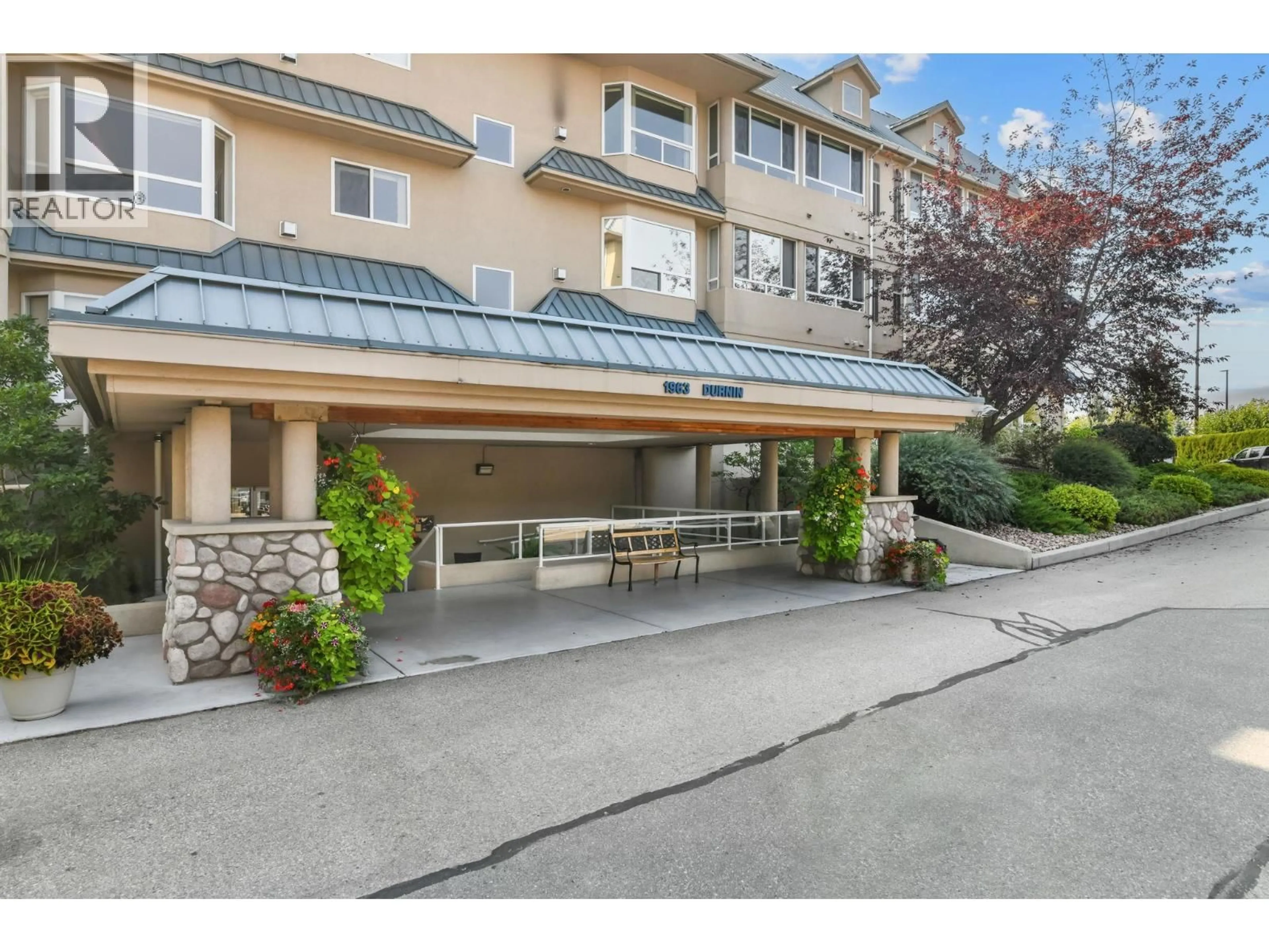 Patio, unknown for 303 - 1963 DURNIN ROAD, Kelowna British Columbia V1X7Y4