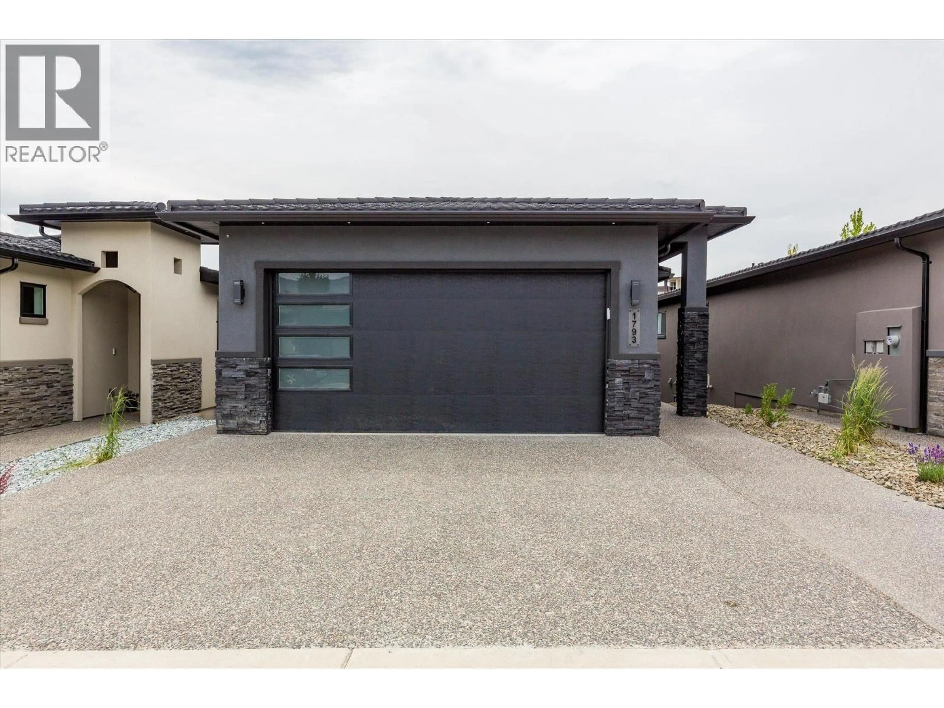 Indoor garage for 1793 VIEWPOINT DRIVE, Westbank British Columbia V1Z4E1