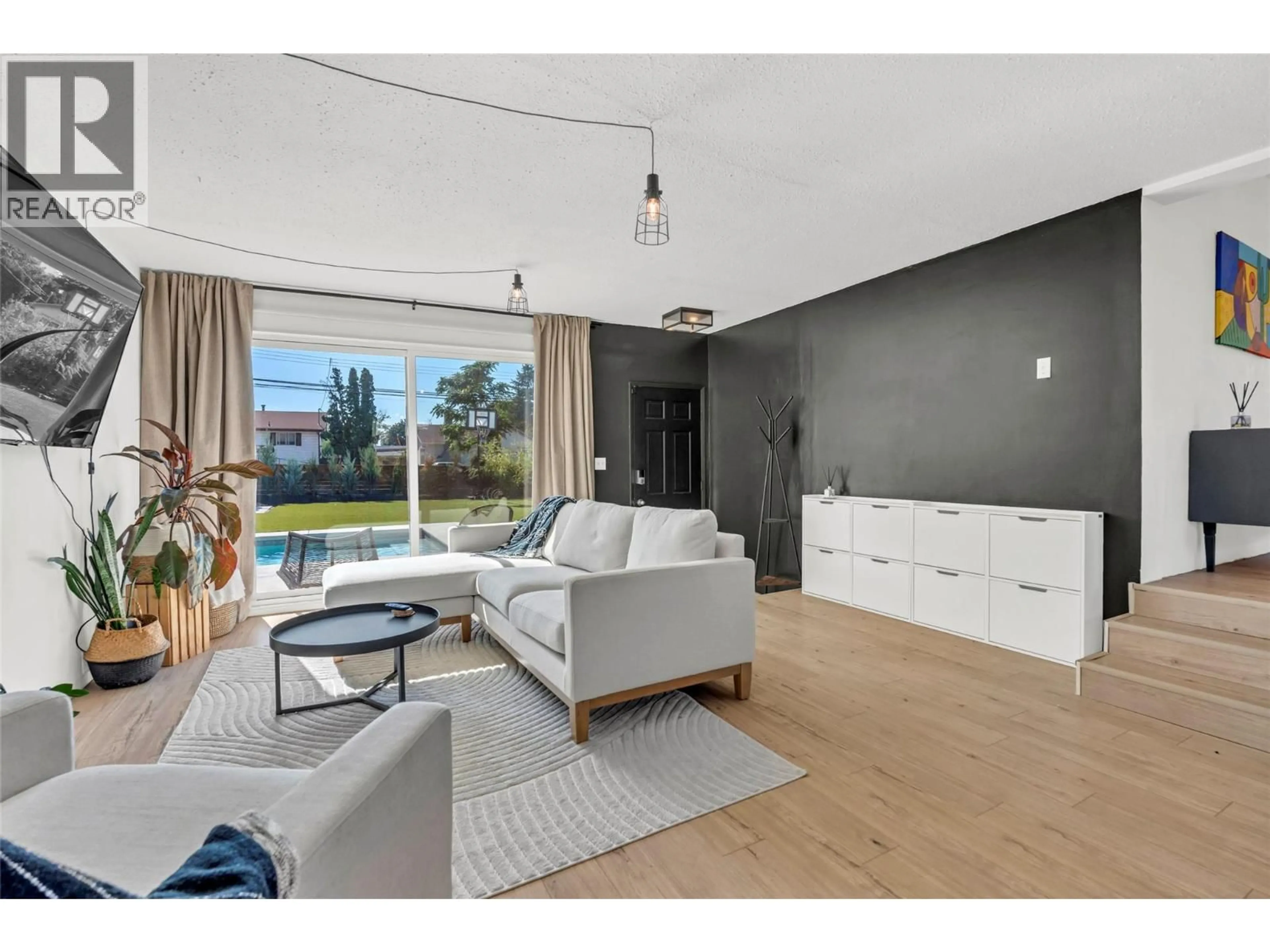 Living room with furniture, unknown for 161 HUTH AVENUE, Penticton British Columbia V2A2Z7