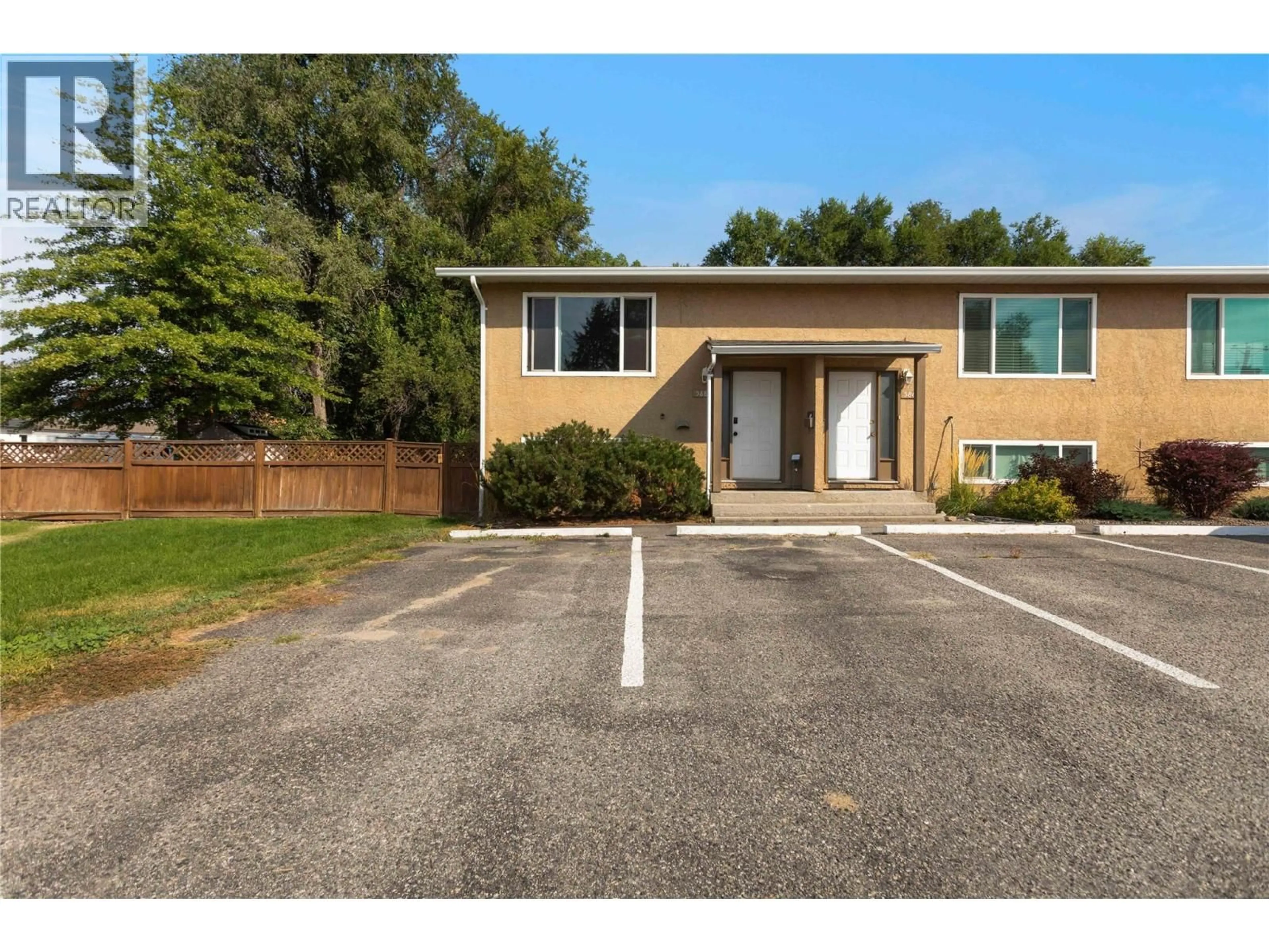 Unknown for 588 MCCURDY ROAD, Kelowna British Columbia V1X2P5