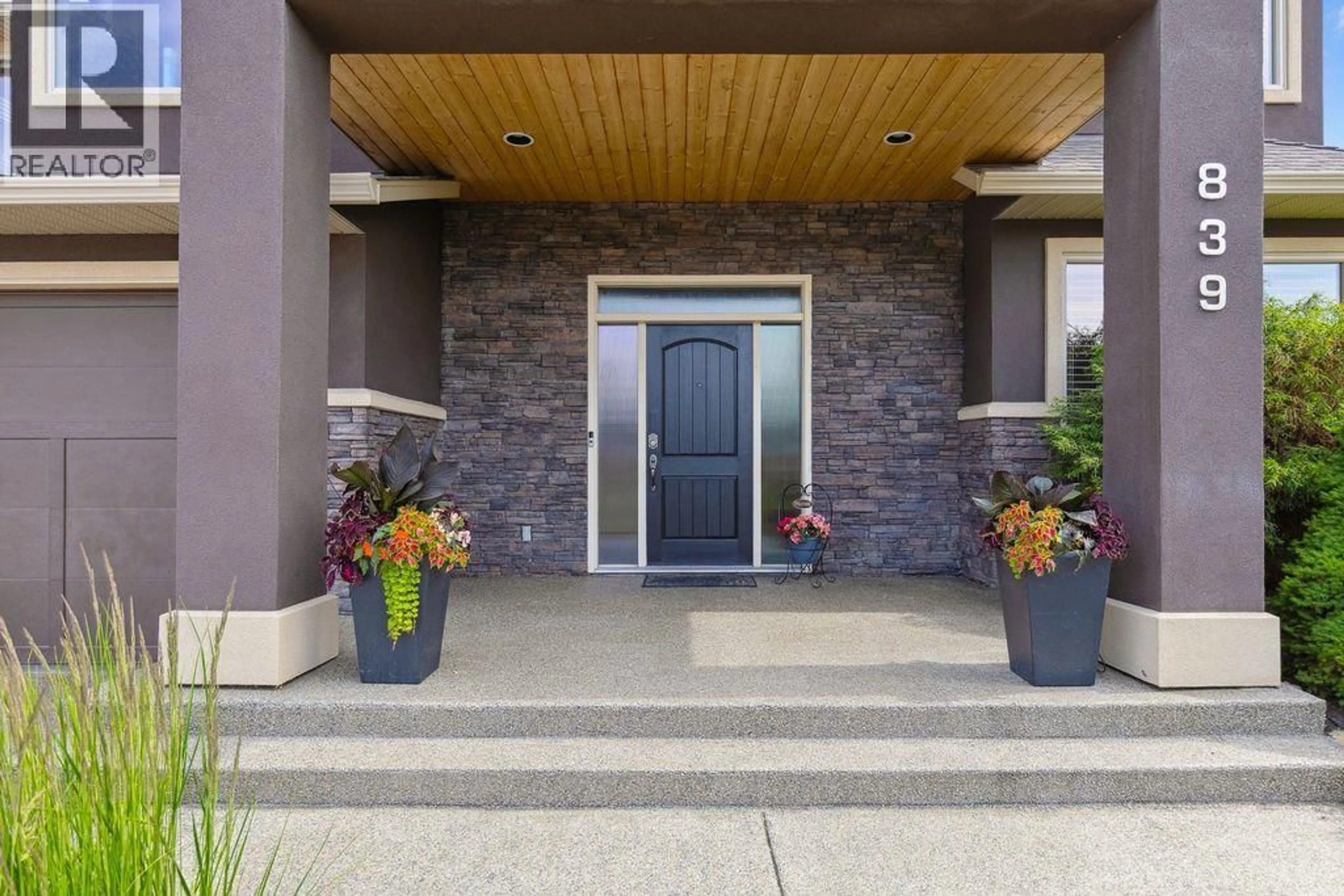 Unknown for 839 CLARANCE AVENUE, Kelowna British Columbia V1W5H4