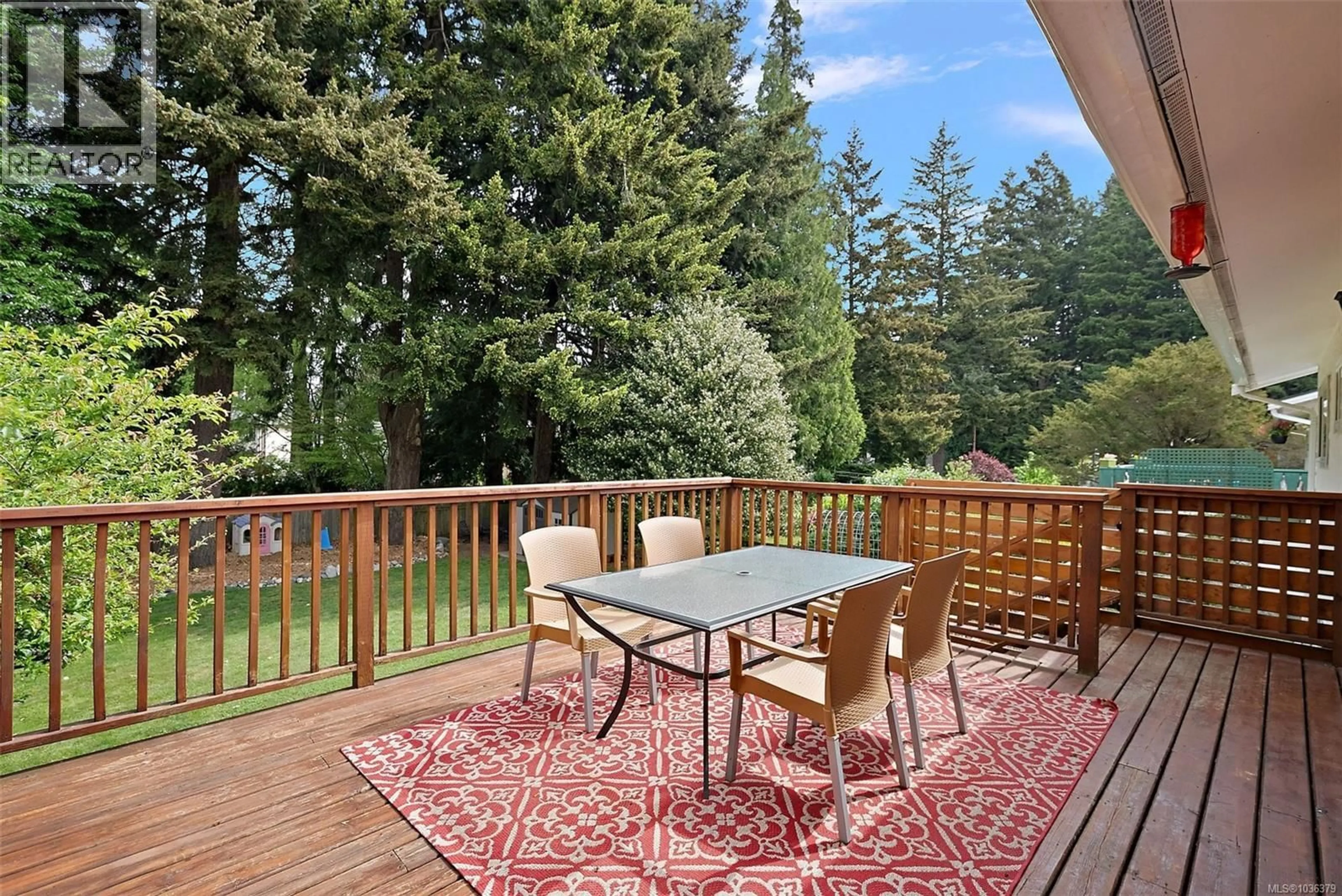 Patio, forest/trees view for 550 LEDSHAM ROAD, Colwood British Columbia V9C1J8