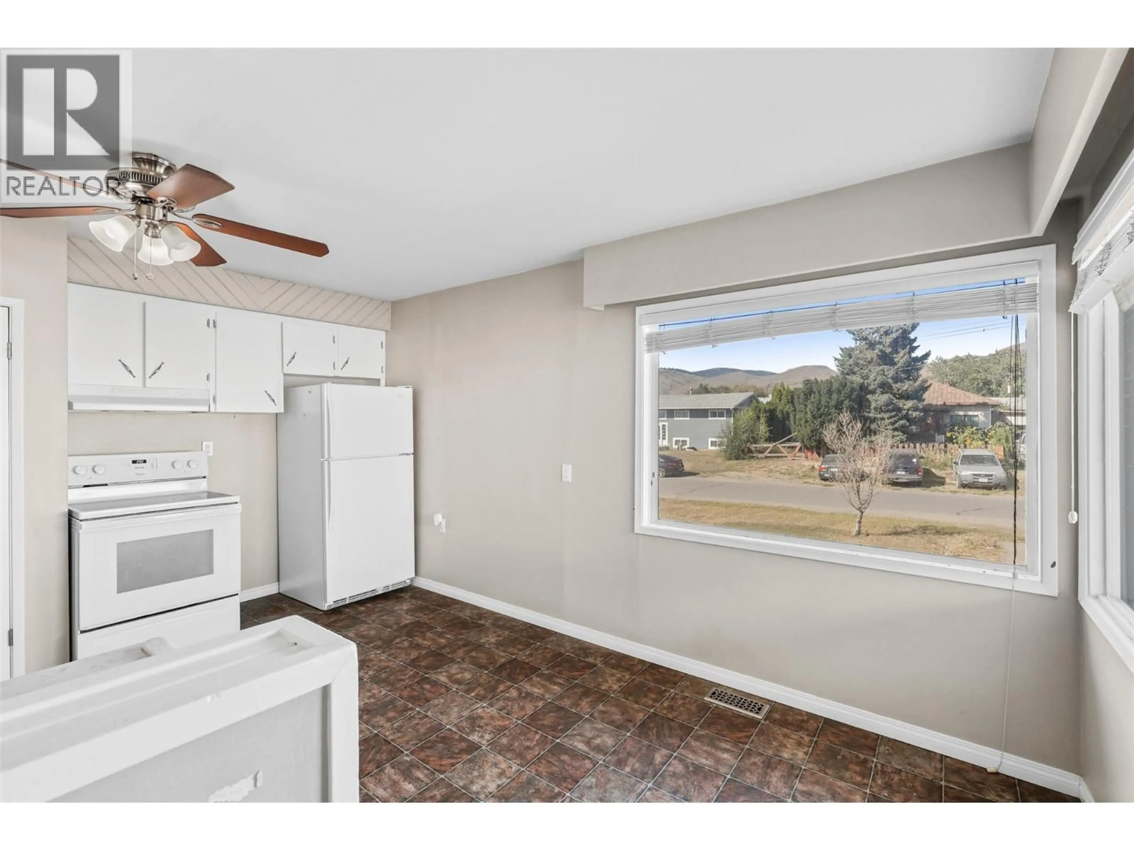 Unknown for 2687 JOYCE AVENUE, Kamloops British Columbia V2B4M2
