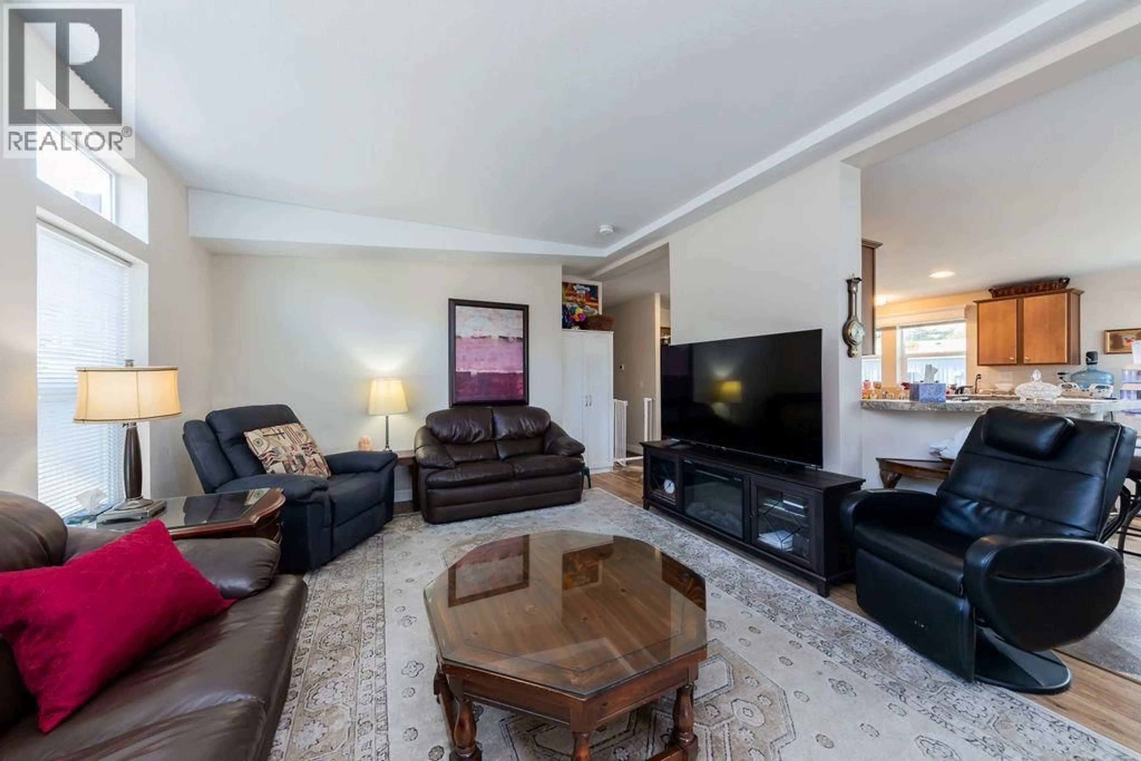 Living room with furniture, unknown for 25 - 4428 BARRIERE TOWN ROAD, Barriere British Columbia V0E1E1