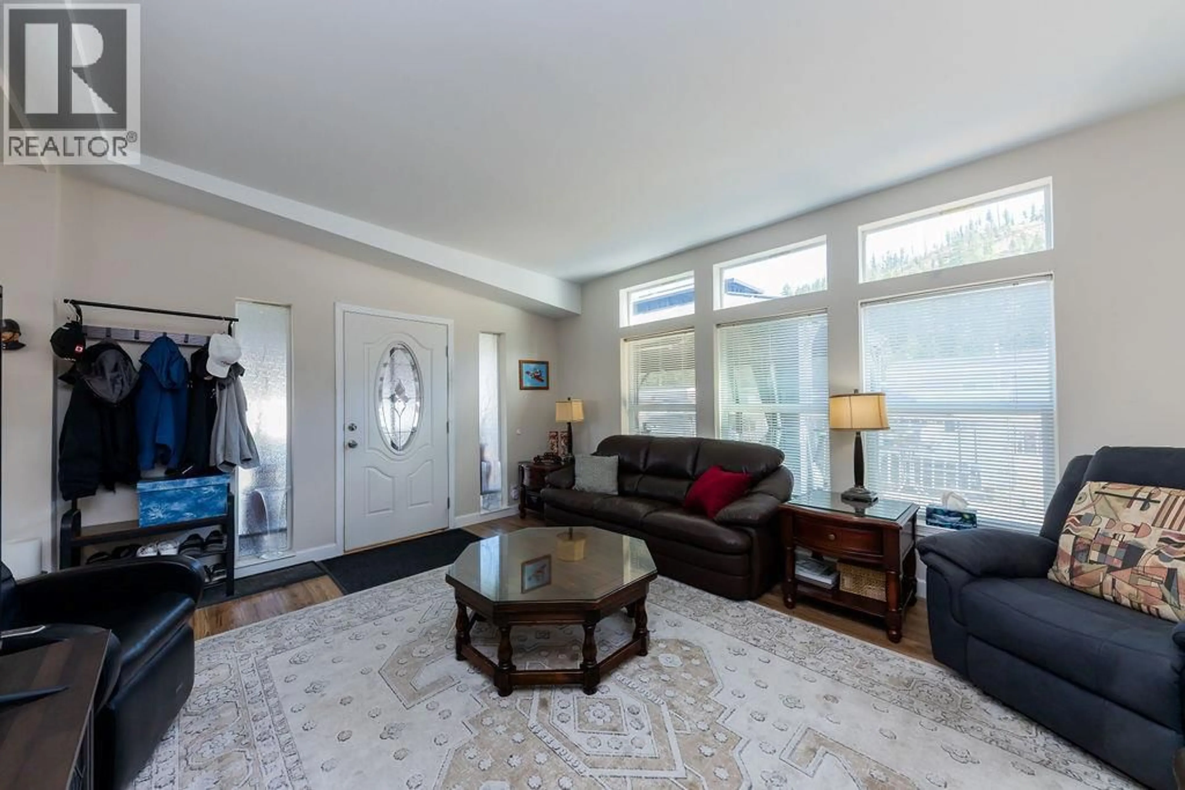 Living room with furniture, unknown for 25 - 4428 BARRIERE TOWN ROAD, Barriere British Columbia V0E1E1