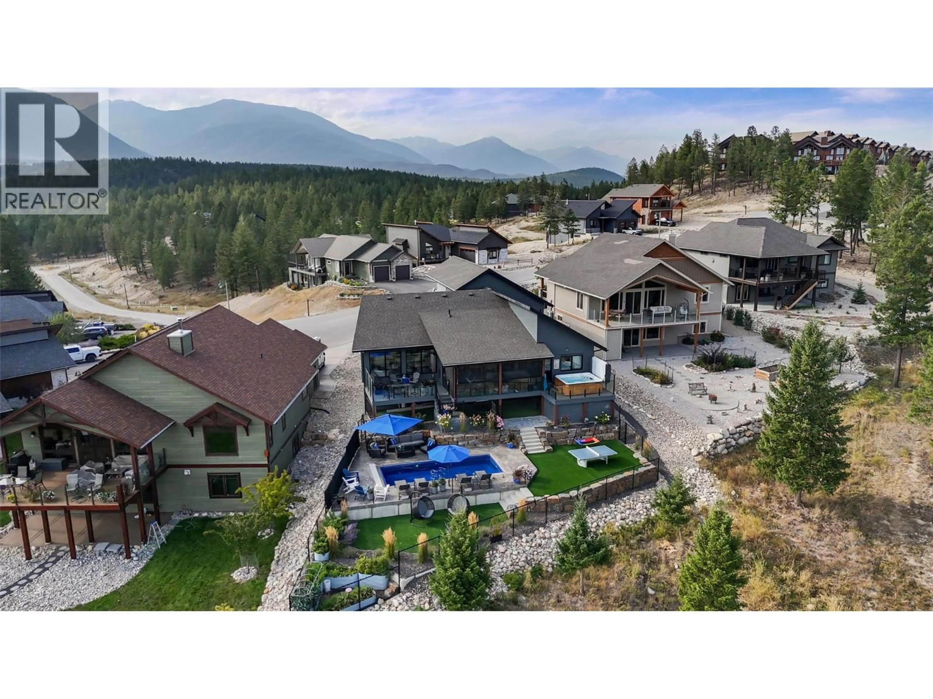 A pic from outside/outdoor area/front of a property/back of a property/a pic from drone, mountain view for 2615 LAKEVIEW RISE, Invermere British Columbia V0A1K6