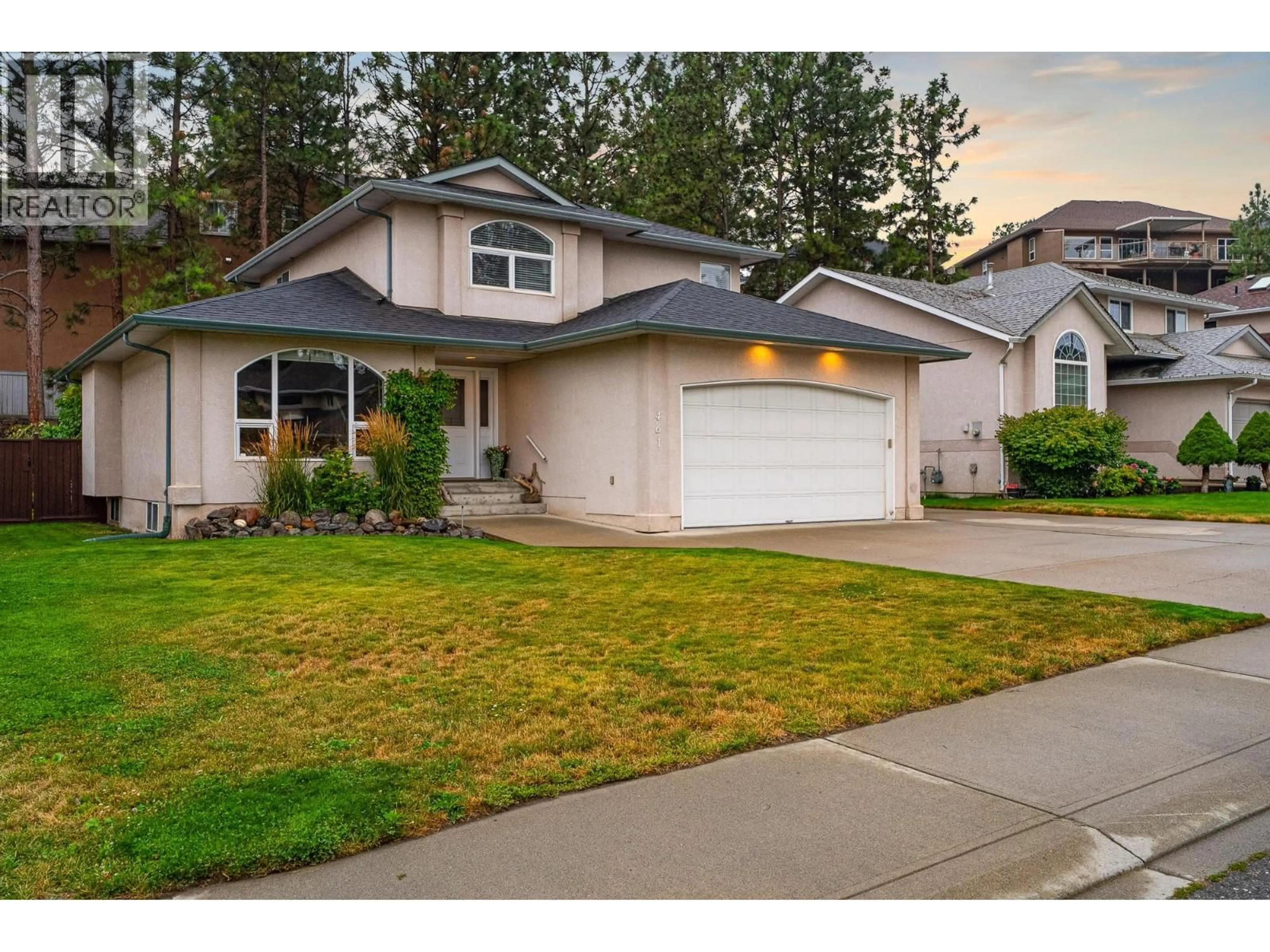 Home with vinyl exterior material, street for 461 SEDONA DRIVE, Kamloops British Columbia V2E2R1