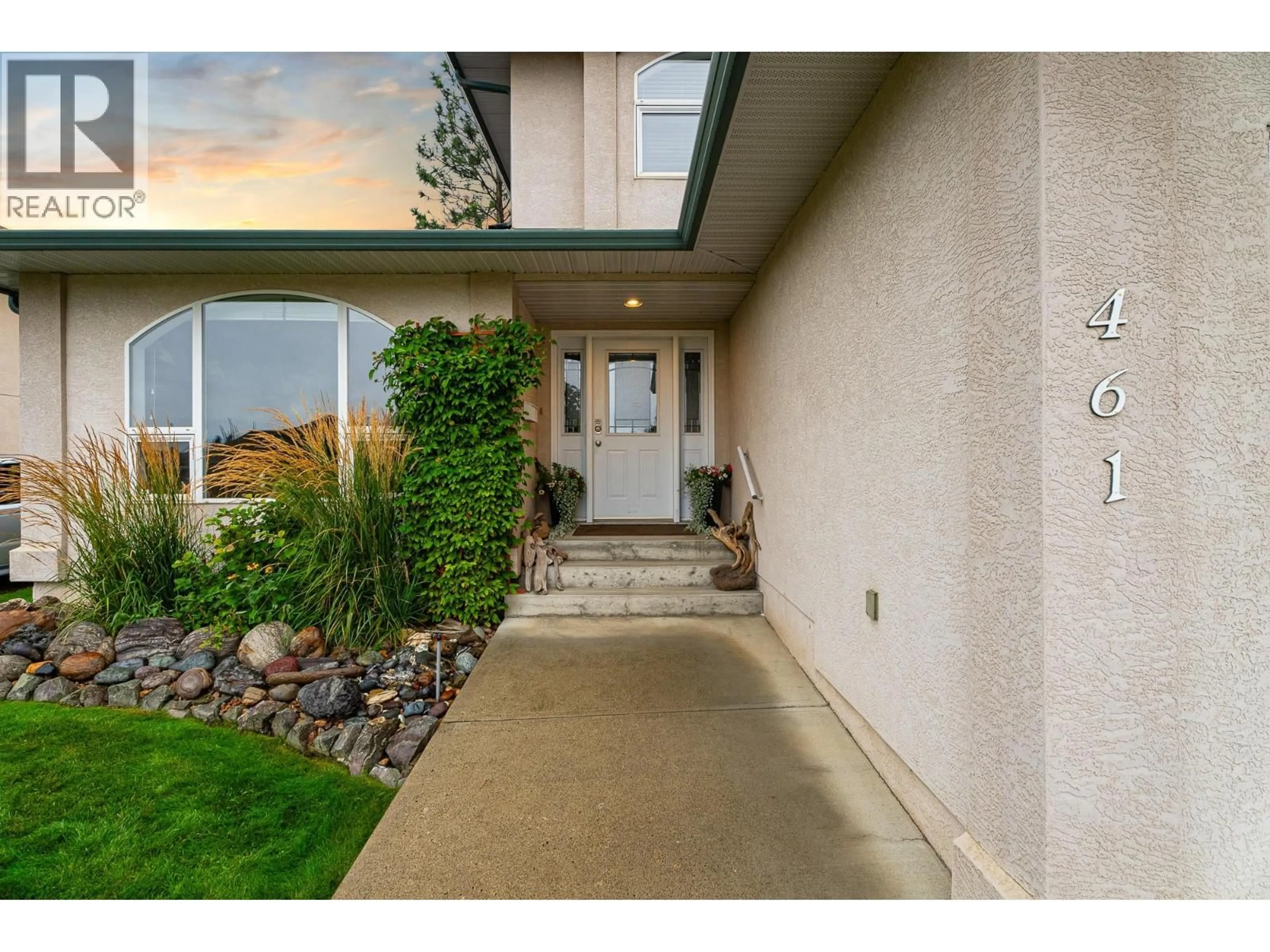 Indoor entryway for 461 SEDONA DRIVE, Kamloops British Columbia V2E2R1