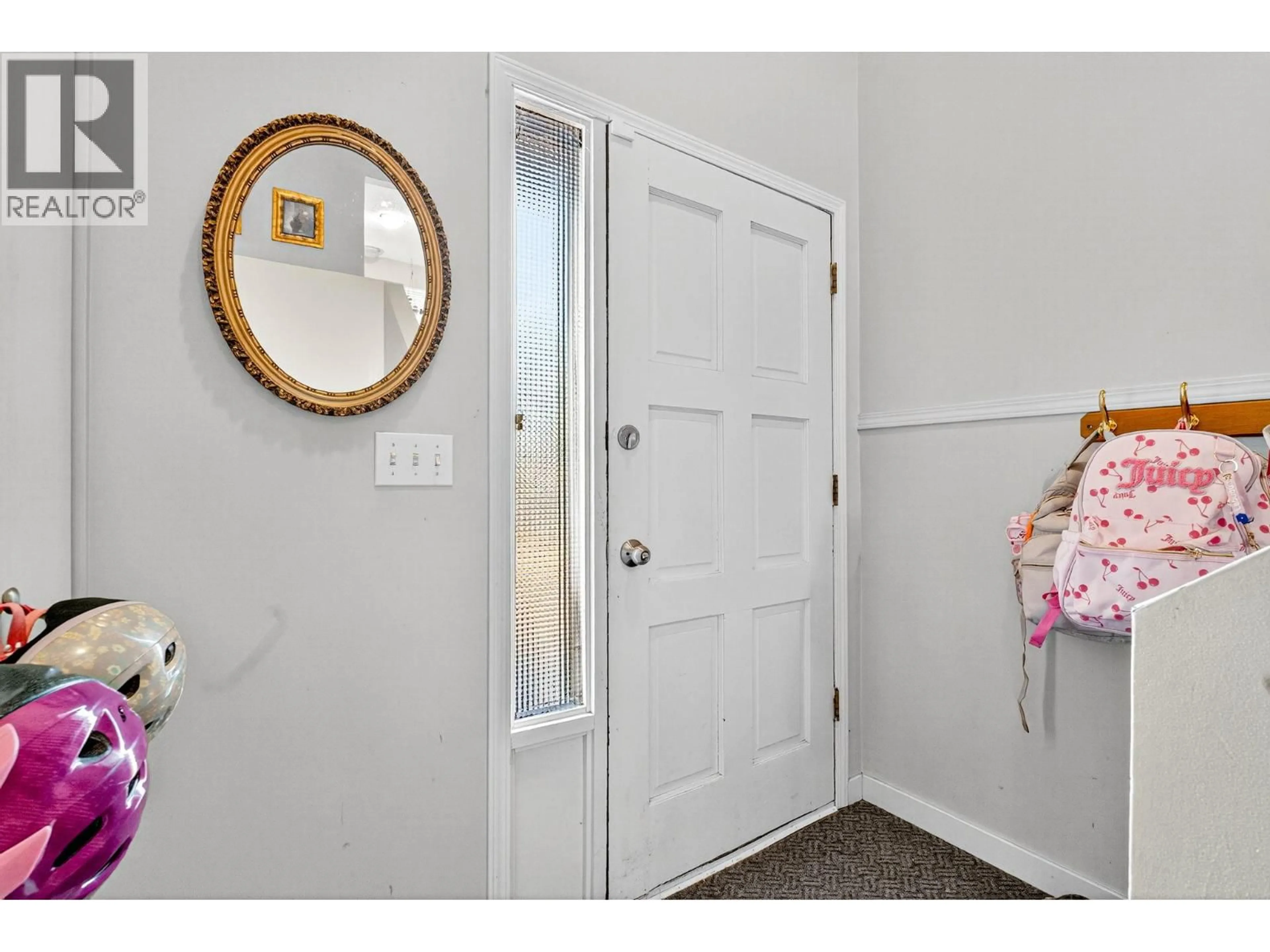 Indoor entryway for 3656 DUNBARTON ROAD, West Kelowna British Columbia V4T1J5