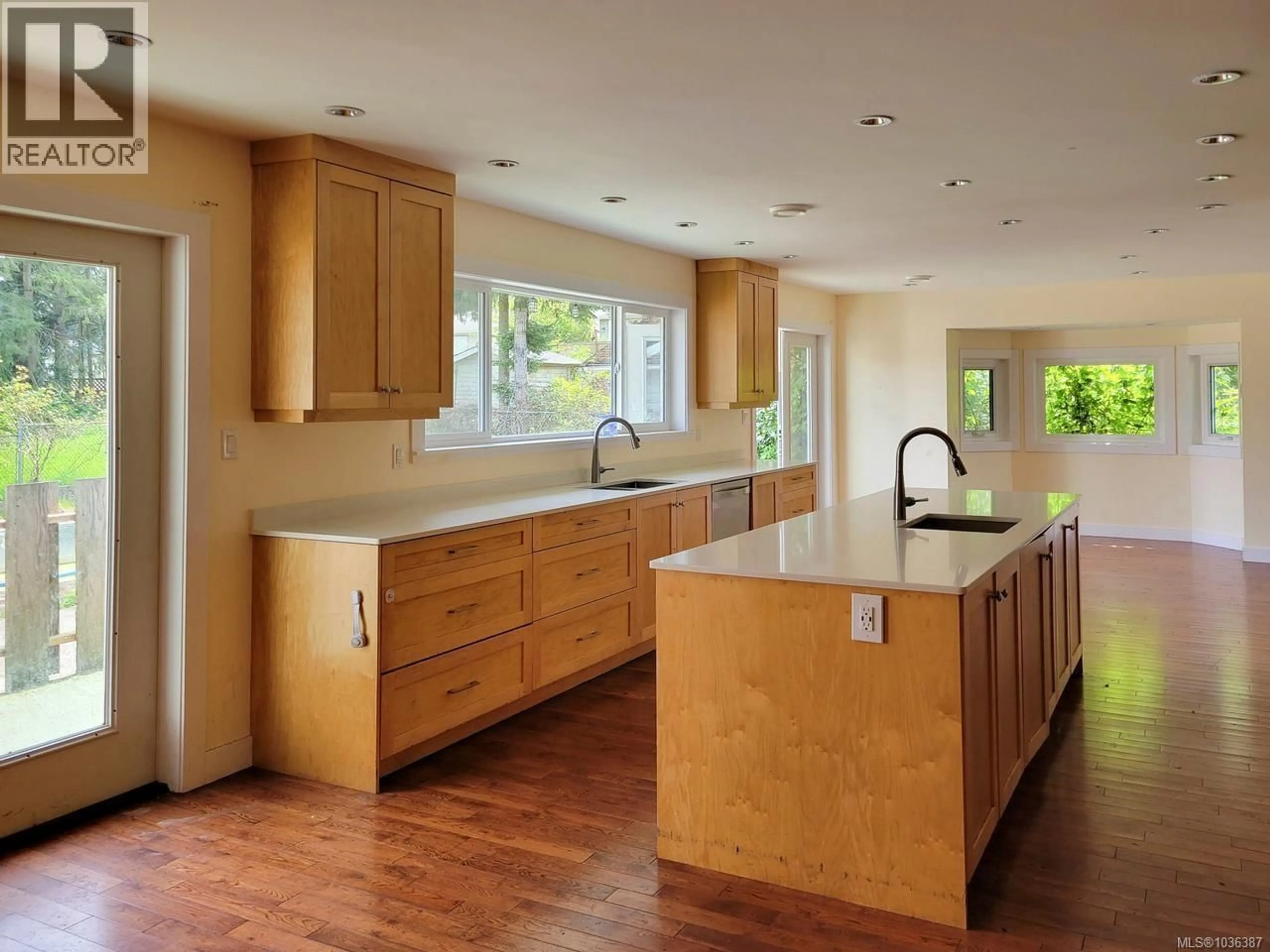 Open concept kitchen, wood/laminate floor for 4611 MCGILL ROAD, Cowichan Bay British Columbia V0R1N1