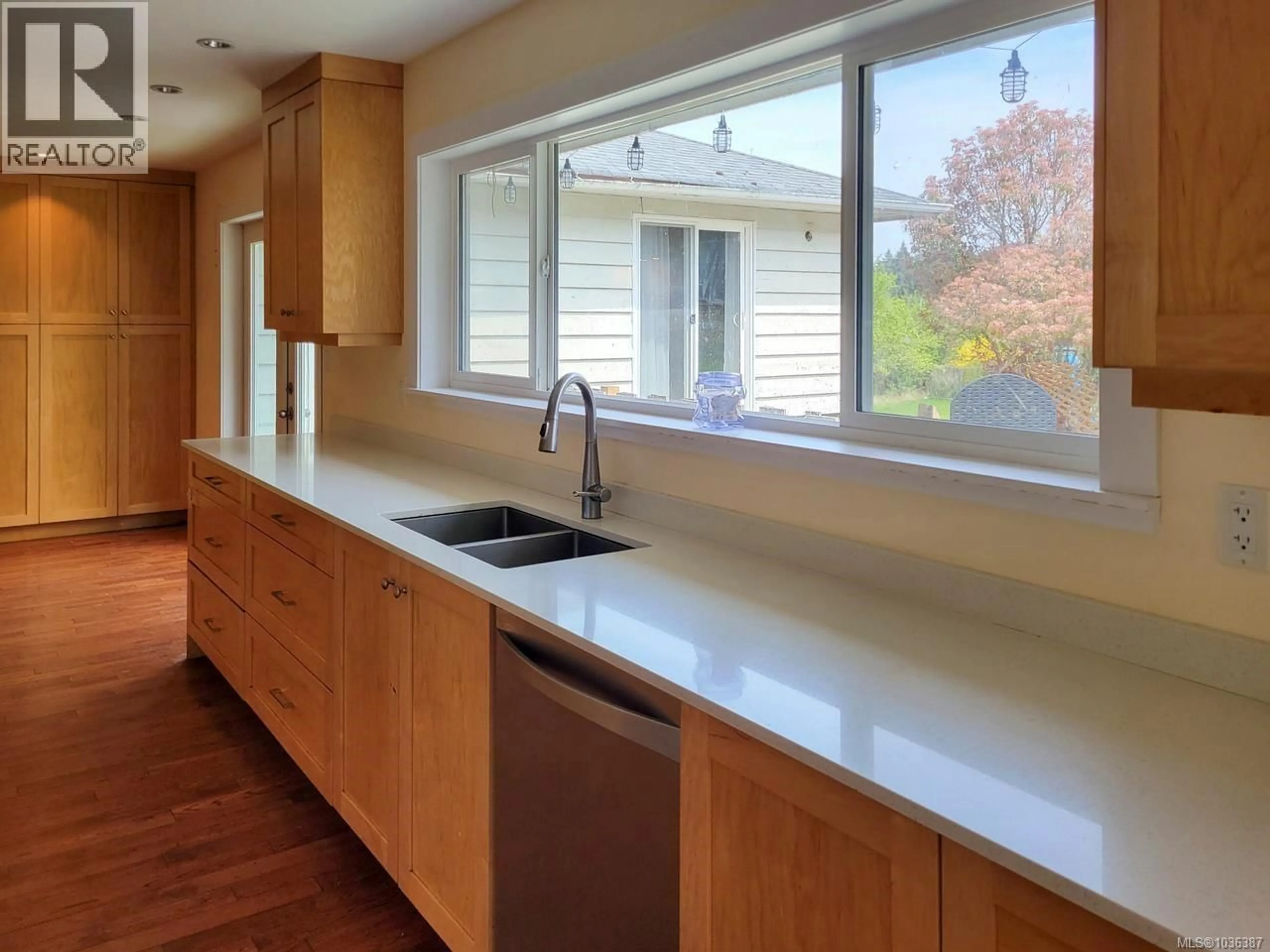 Open concept kitchen, unknown for 4611 MCGILL ROAD, Cowichan Bay British Columbia V0R1N1