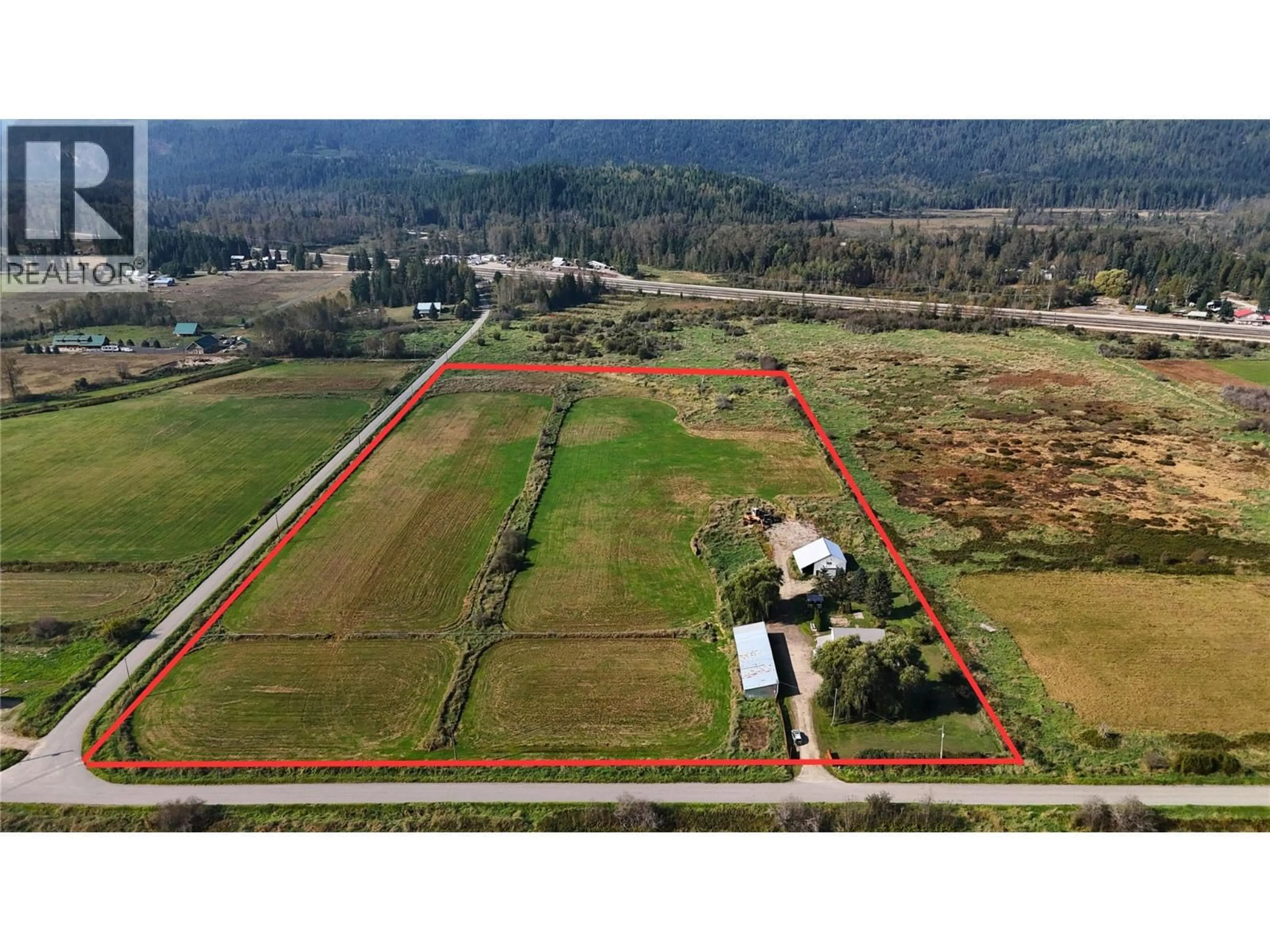 A pic from outside/outdoor area/front of a property/back of a property/a pic from drone, building for 3695 MALAKWA LOOP ROAD, Malakwa British Columbia V0E2J0