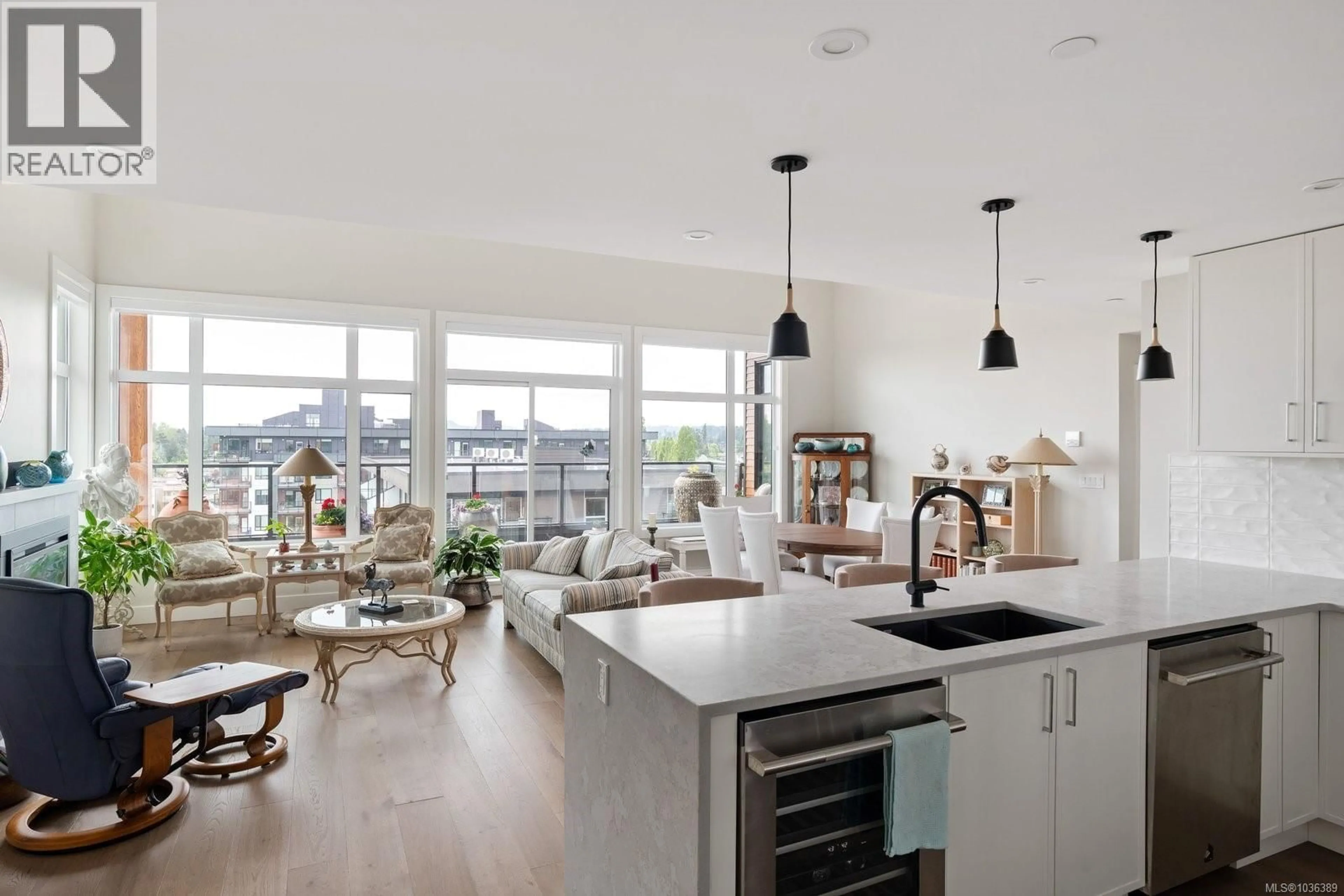 Open concept kitchen, unknown for 603 - 2520 HACKETT CRESCENT, Central Saanich British Columbia V8M0B9