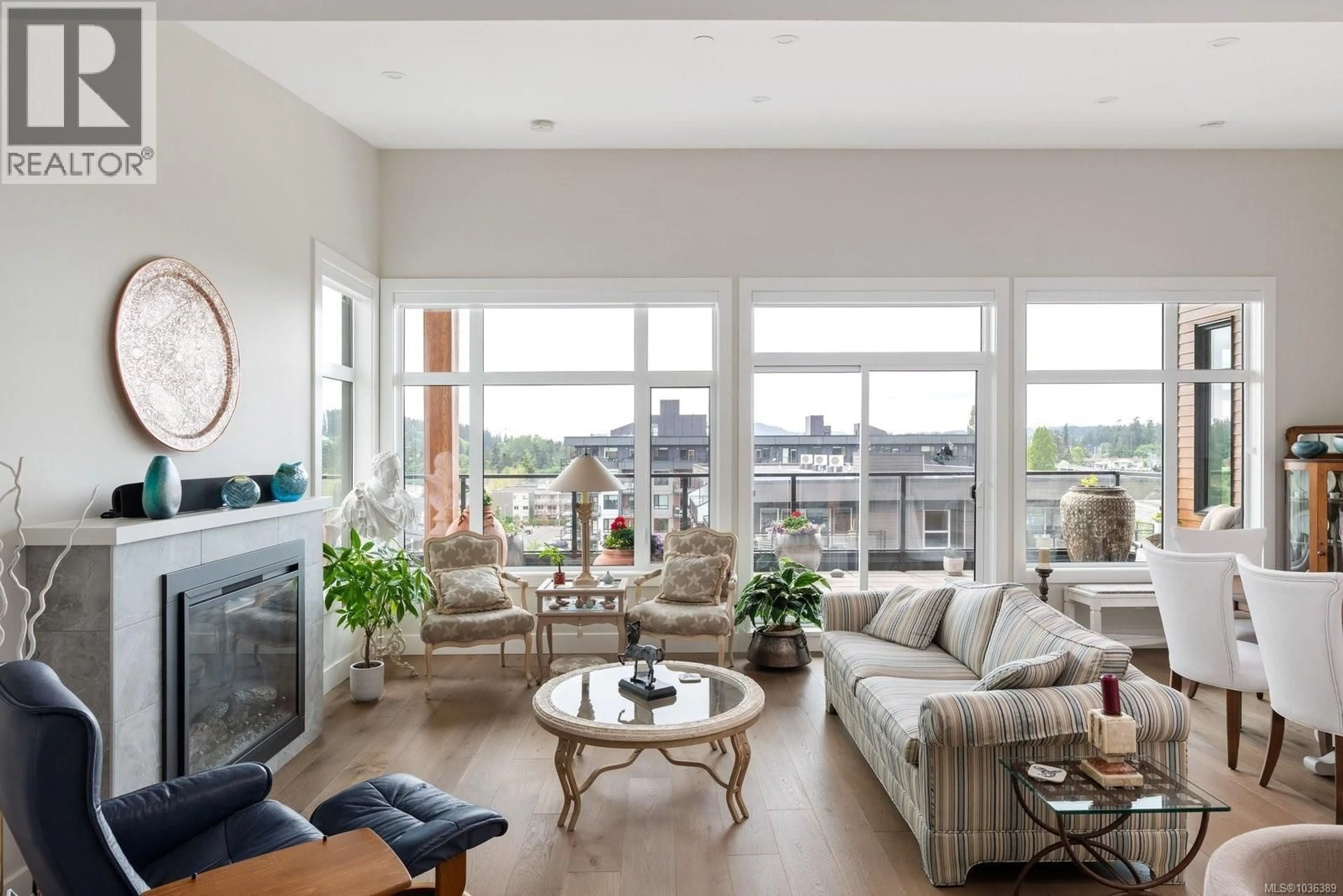 Living room with furniture, unknown for 603 - 2520 HACKETT CRESCENT, Central Saanich British Columbia V8M0B9